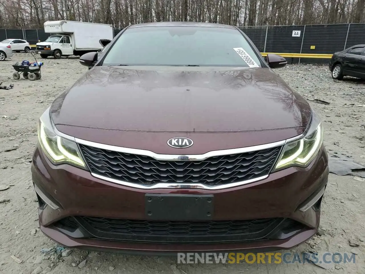 5 Photograph of a damaged car 5XXGT4L35KG312240 KIA OPTIMA 2019