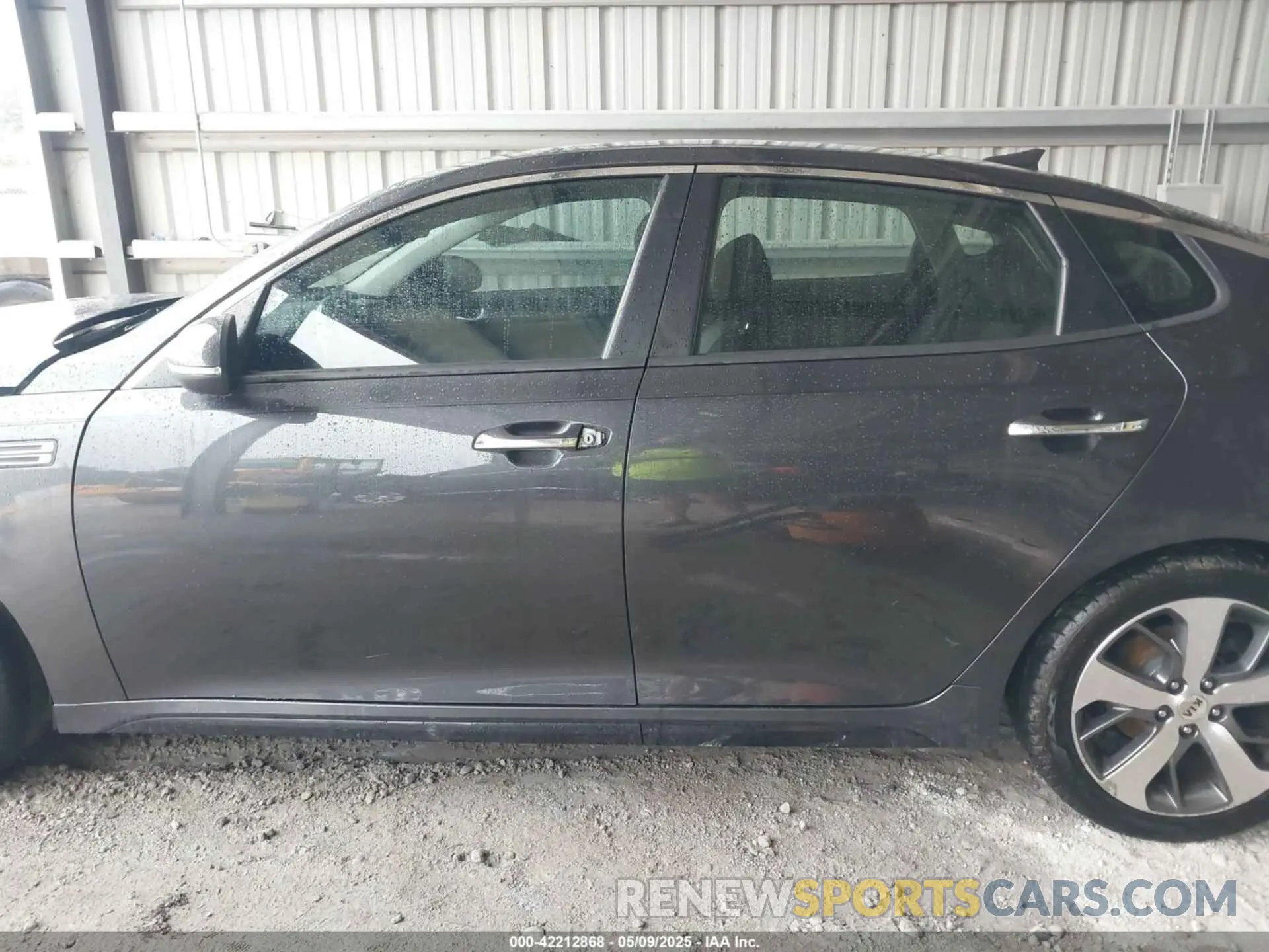 15 Photograph of a damaged car 5XXGT4L35KG314960 KIA OPTIMA 2019