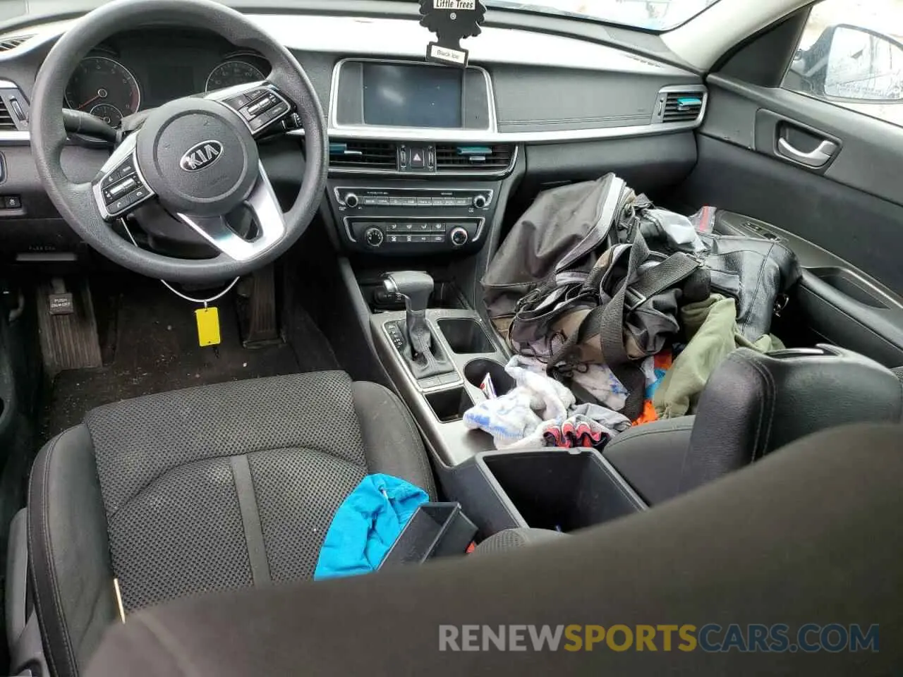 8 Photograph of a damaged car 5XXGT4L35KG319320 KIA OPTIMA 2019