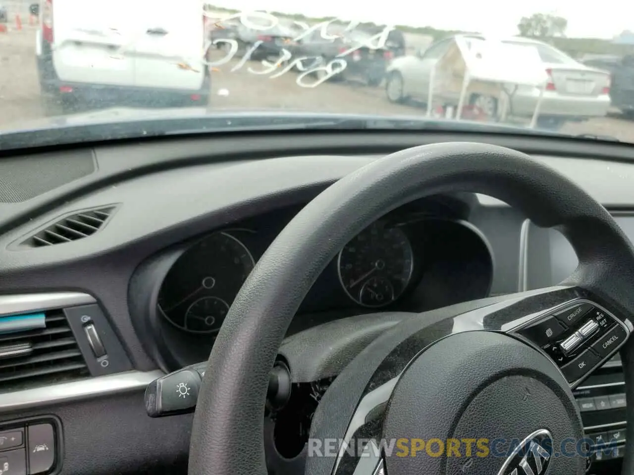 9 Photograph of a damaged car 5XXGT4L35KG319320 KIA OPTIMA 2019