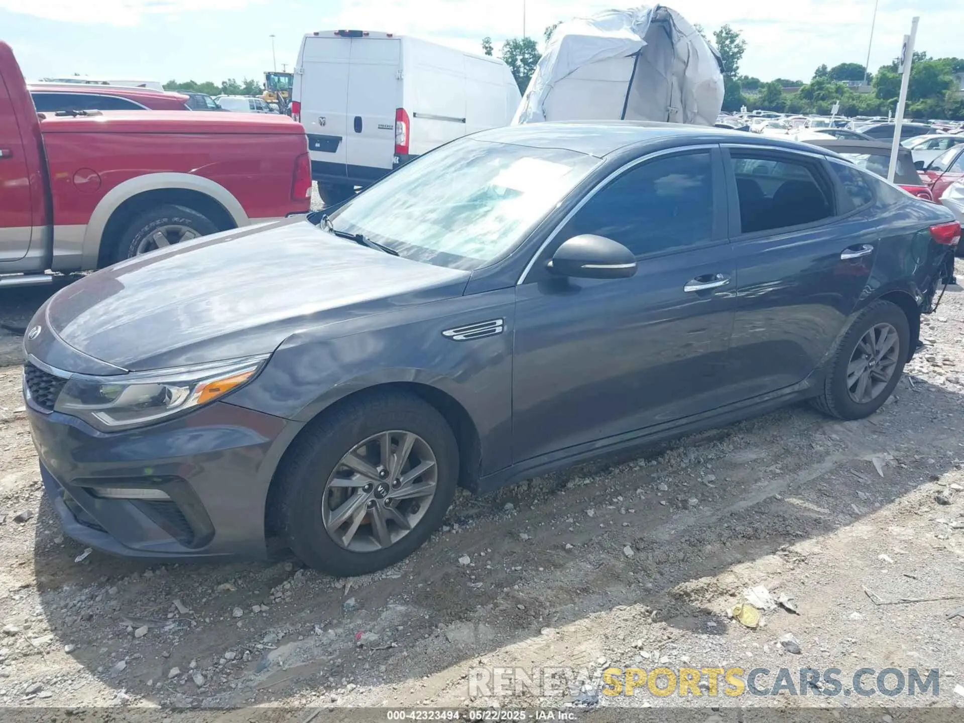 2 Photograph of a damaged car 5XXGT4L35KG323447 KIA OPTIMA 2019