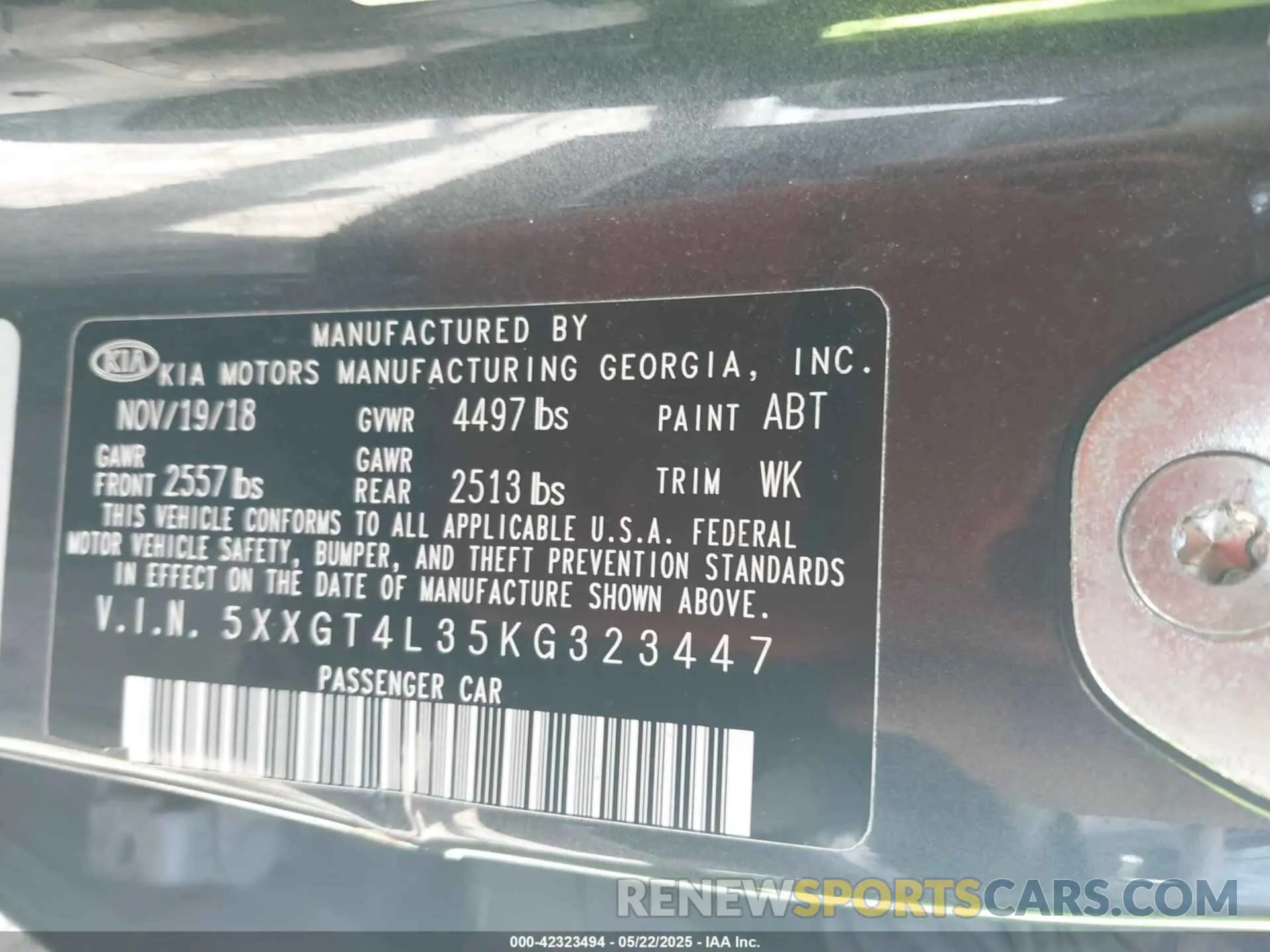 9 Photograph of a damaged car 5XXGT4L35KG323447 KIA OPTIMA 2019