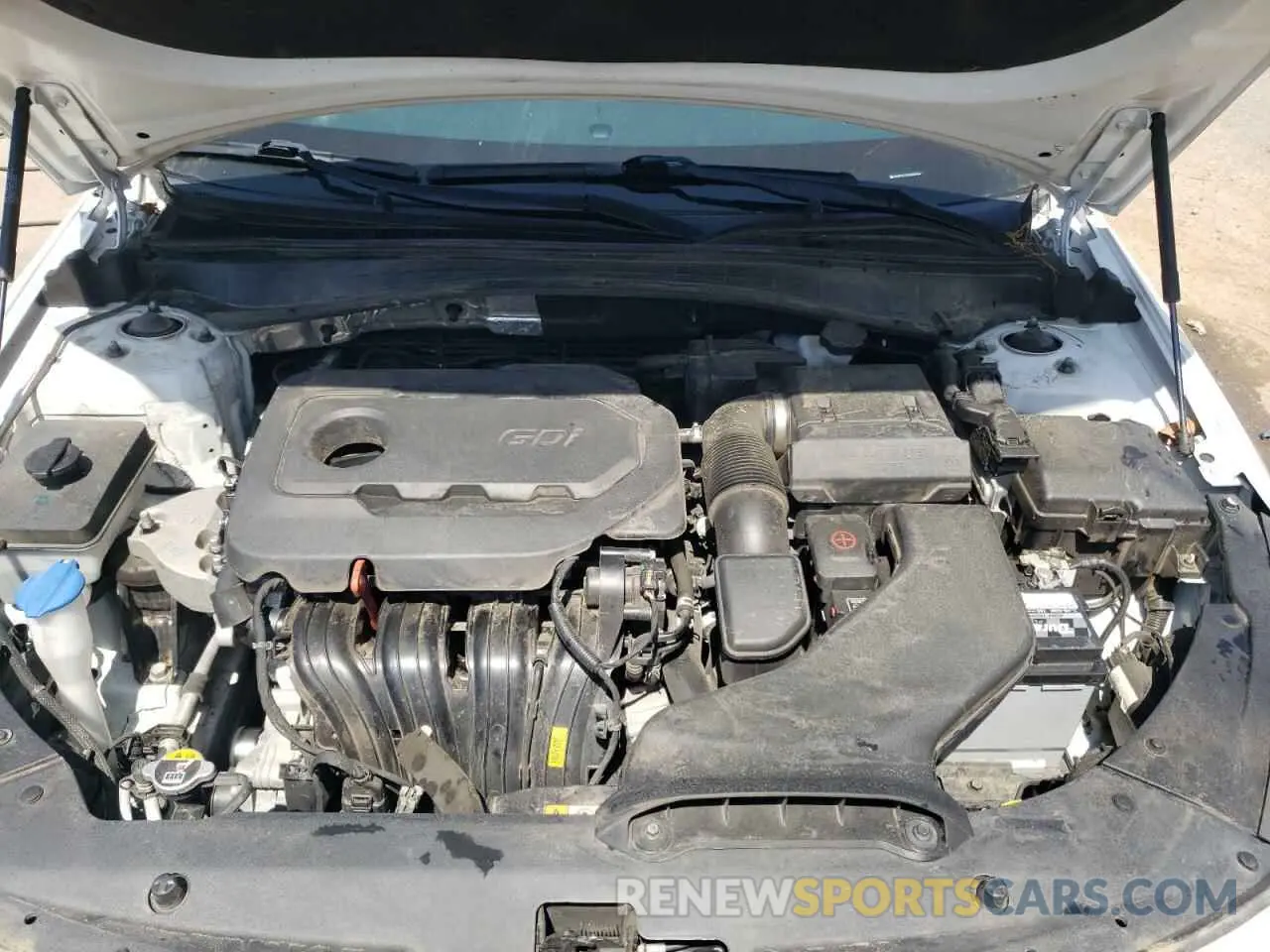 11 Photograph of a damaged car 5XXGT4L35KG332486 KIA OPTIMA 2019