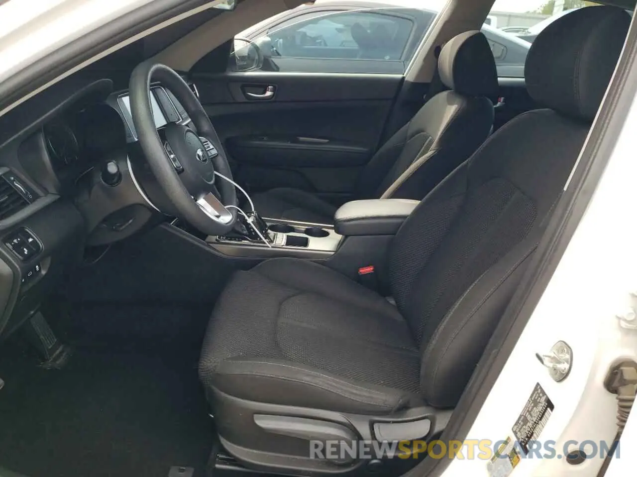 7 Photograph of a damaged car 5XXGT4L35KG332634 KIA OPTIMA 2019