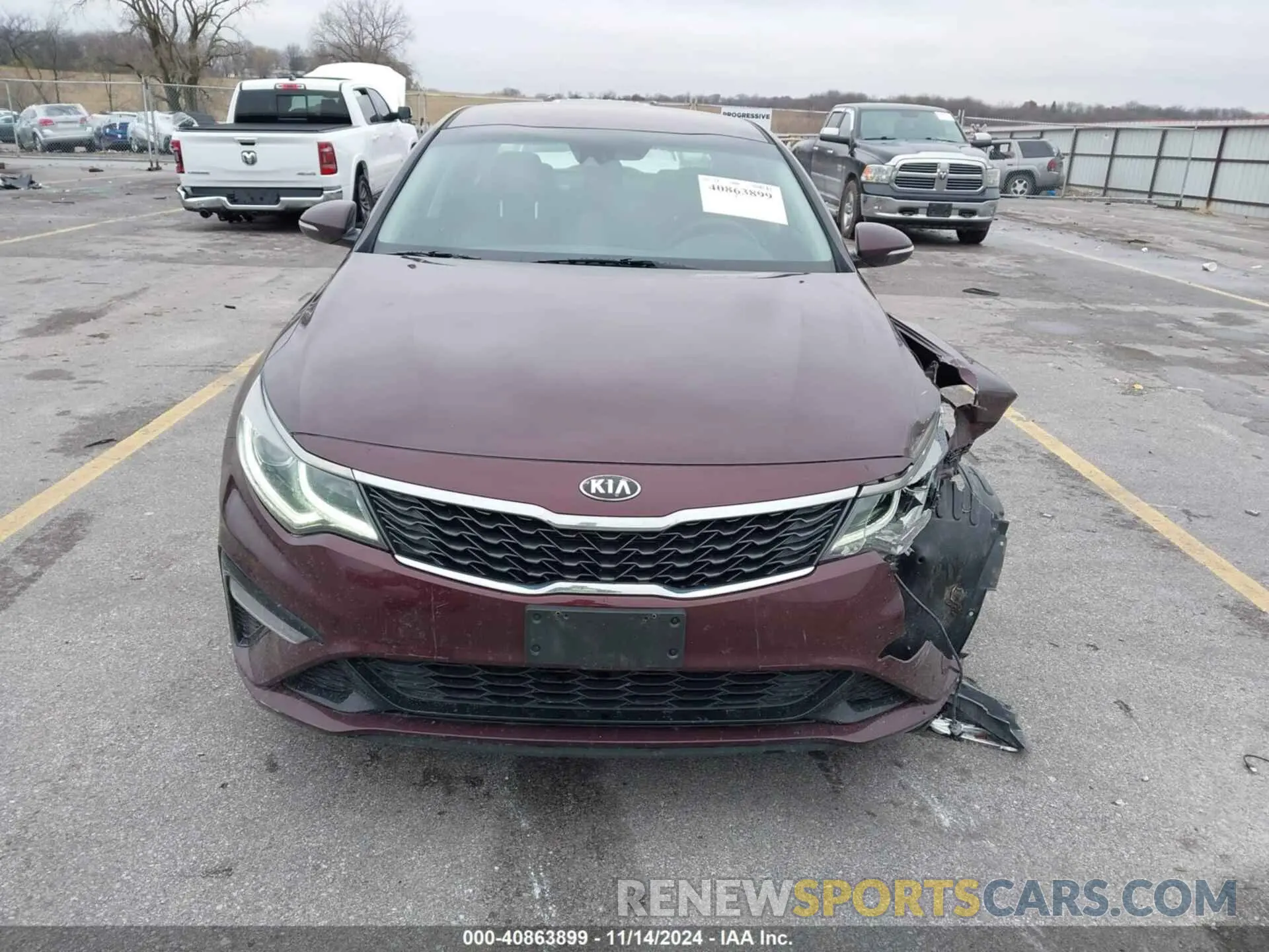 13 Photograph of a damaged car 5XXGT4L35KG339342 KIA OPTIMA 2019