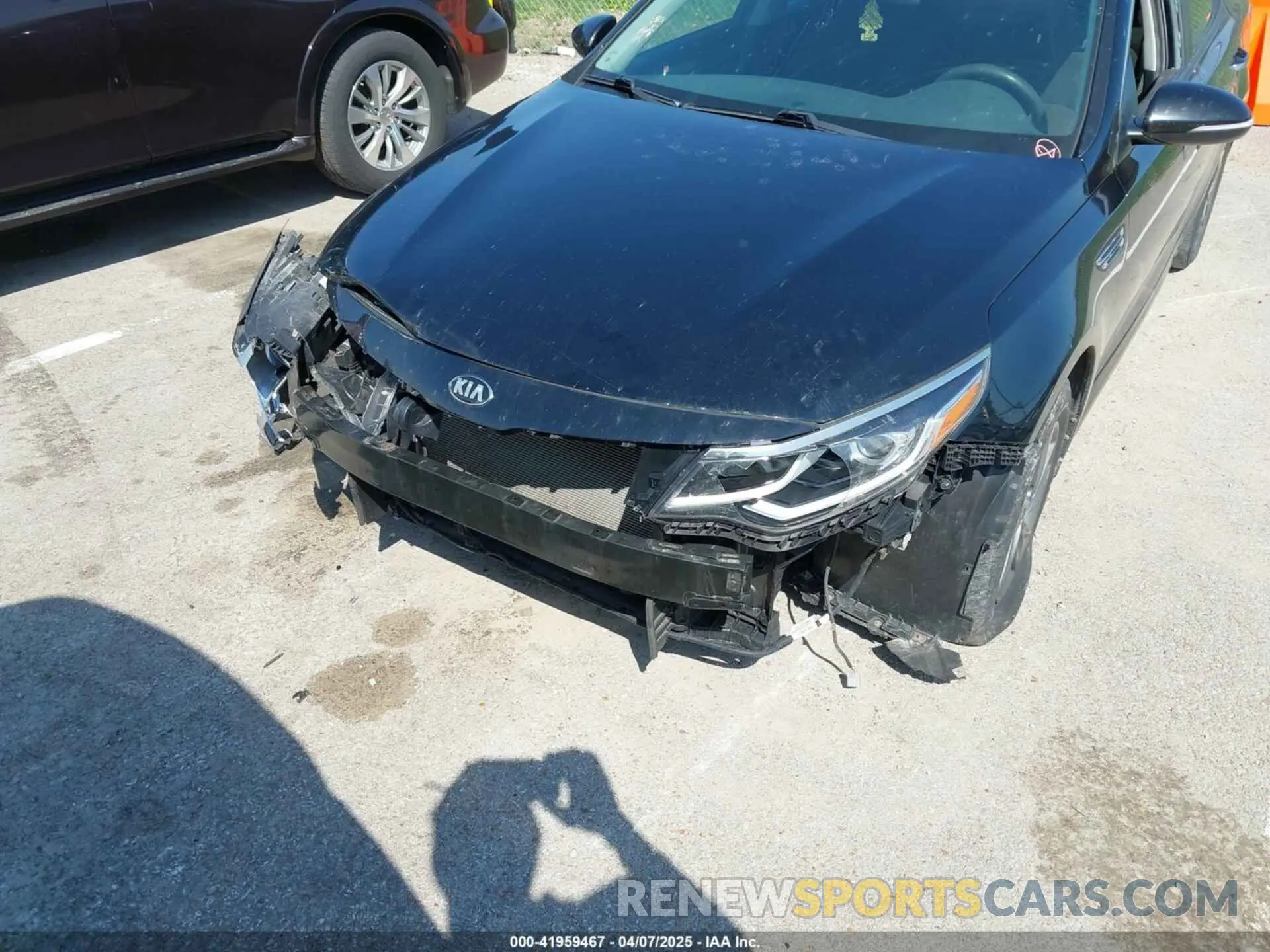 6 Photograph of a damaged car 5XXGT4L35KG339681 KIA OPTIMA 2019