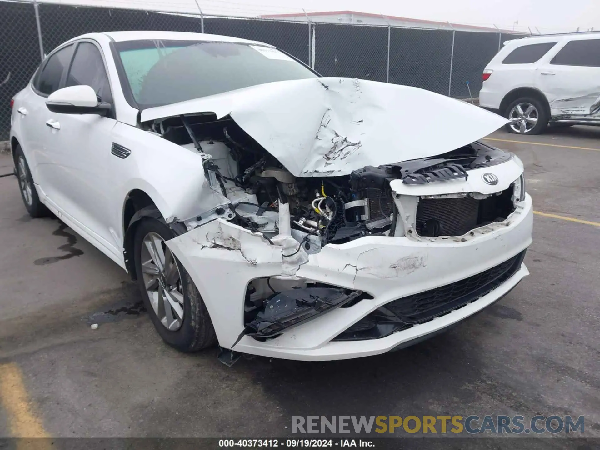 6 Photograph of a damaged car 5XXGT4L35KG340751 KIA OPTIMA 2019
