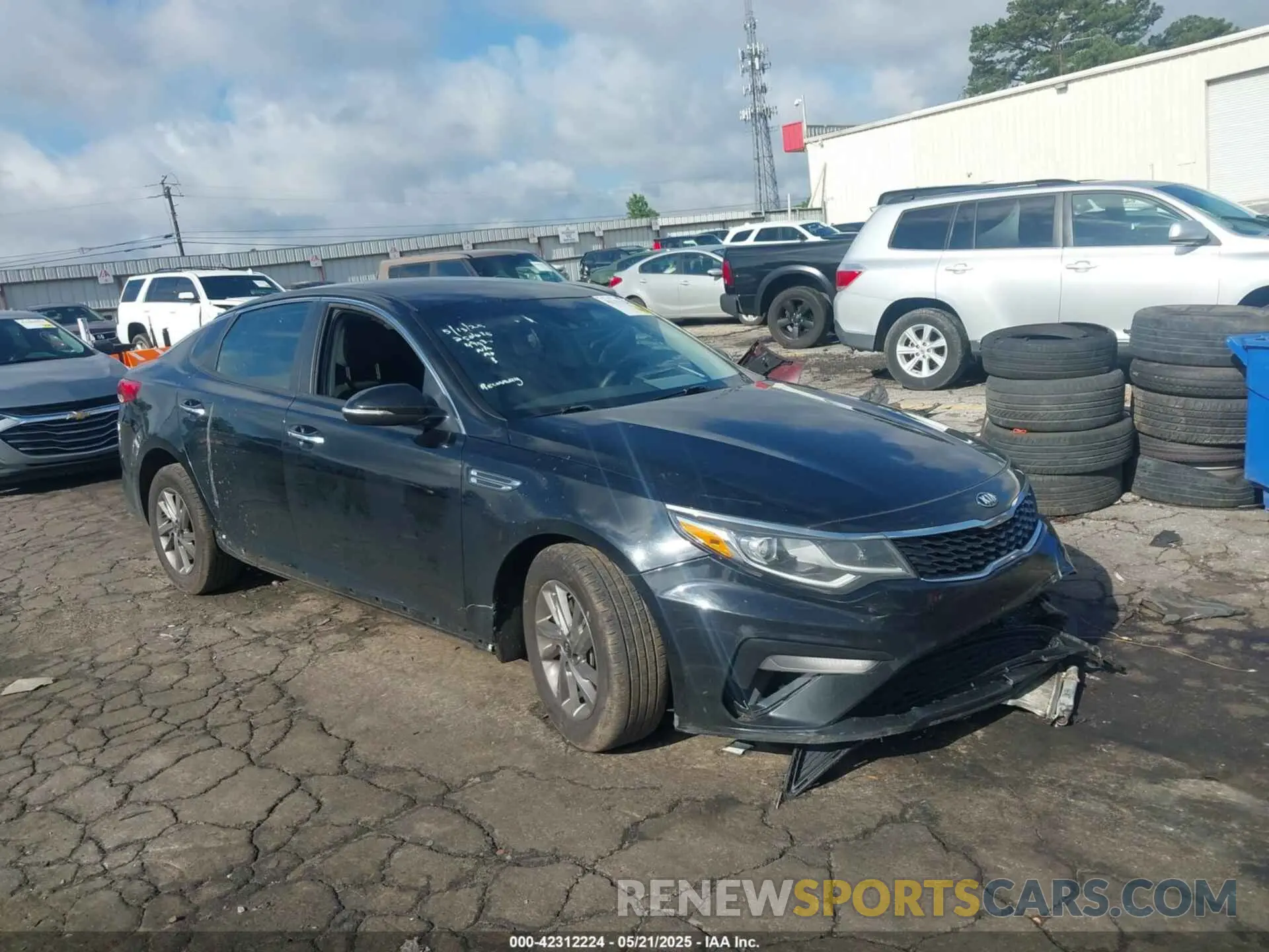 1 Photograph of a damaged car 5XXGT4L35KG344993 KIA OPTIMA 2019