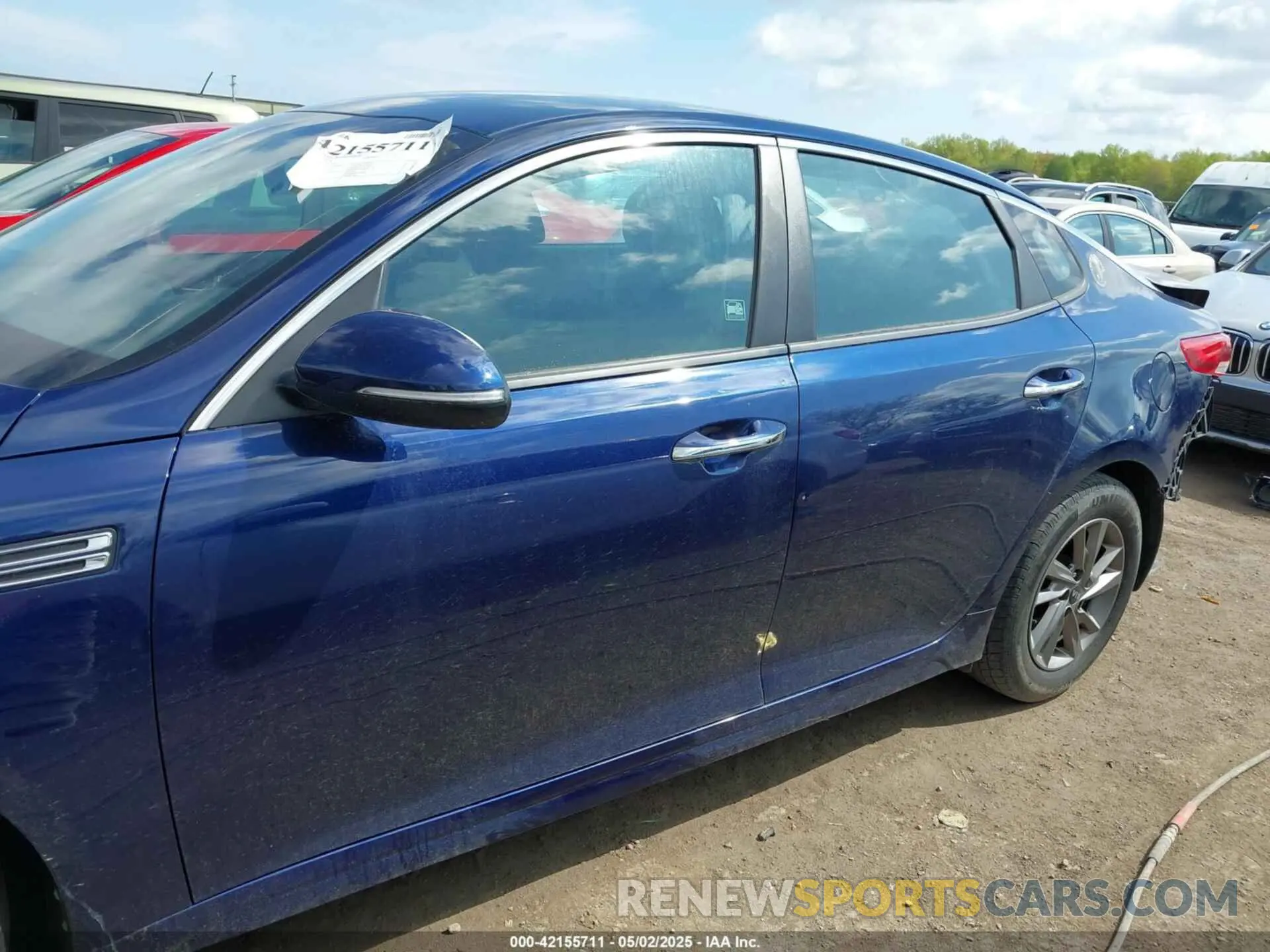 15 Photograph of a damaged car 5XXGT4L35KG351393 KIA OPTIMA 2019