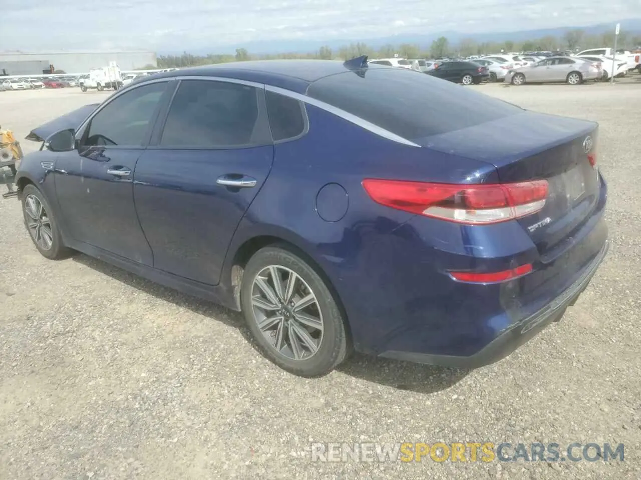2 Photograph of a damaged car 5XXGT4L35KG353807 KIA OPTIMA 2019
