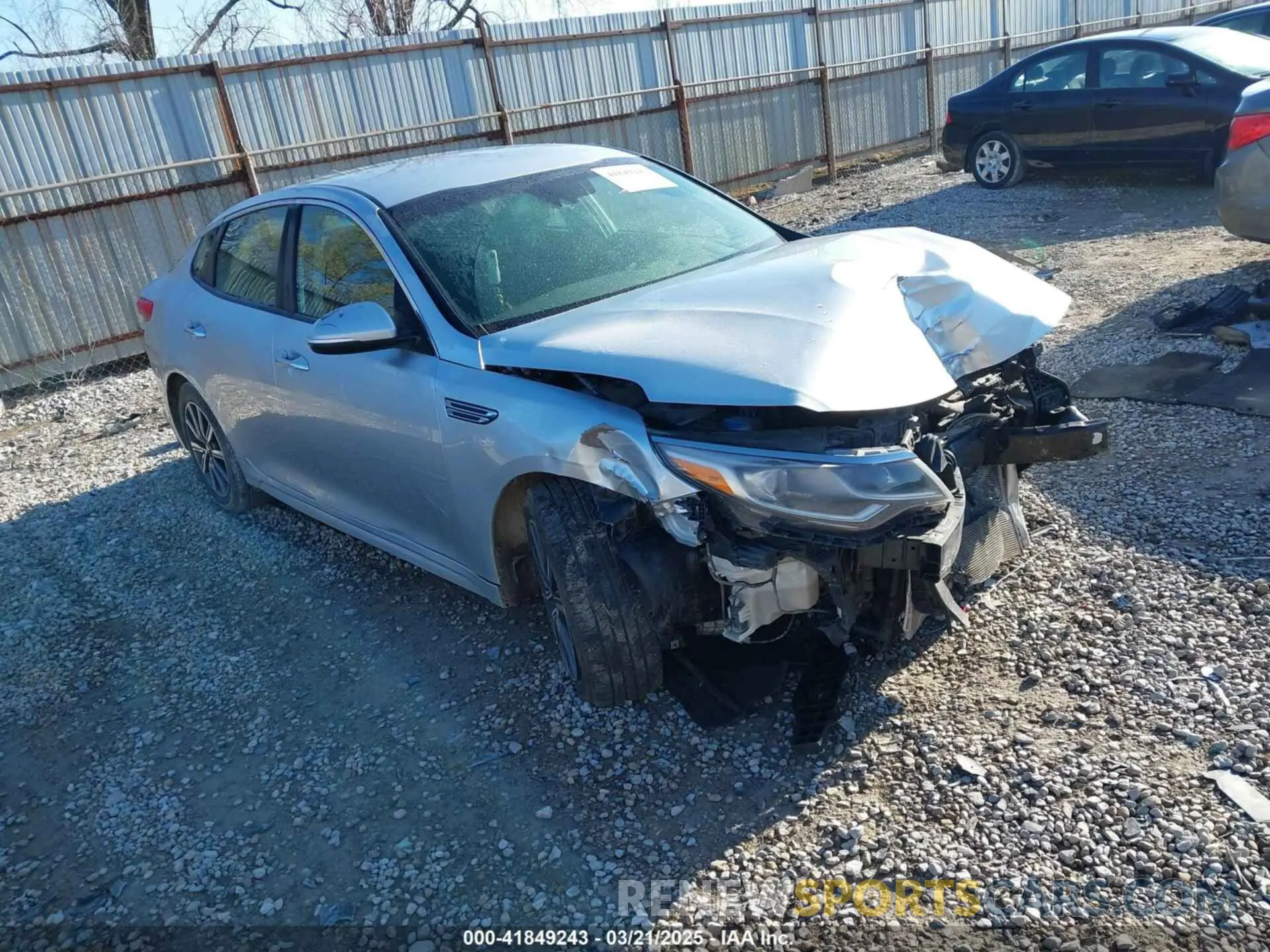 1 Photograph of a damaged car 5XXGT4L35KG359896 KIA OPTIMA 2019