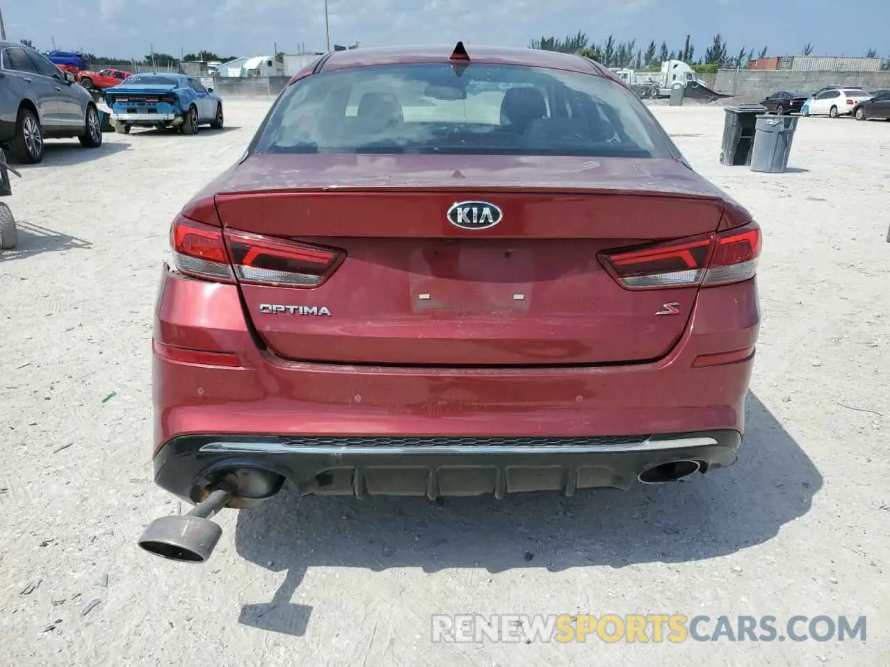 6 Photograph of a damaged car 5XXGT4L35KG362796 KIA OPTIMA 2019