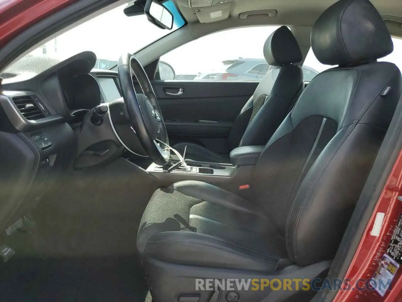 7 Photograph of a damaged car 5XXGT4L35KG362796 KIA OPTIMA 2019