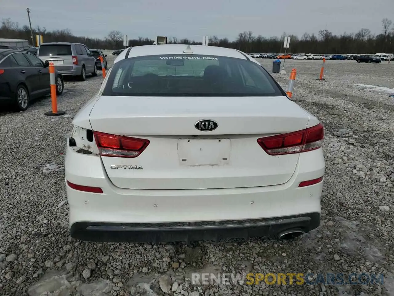 6 Photograph of a damaged car 5XXGT4L35KG370428 KIA OPTIMA 2019