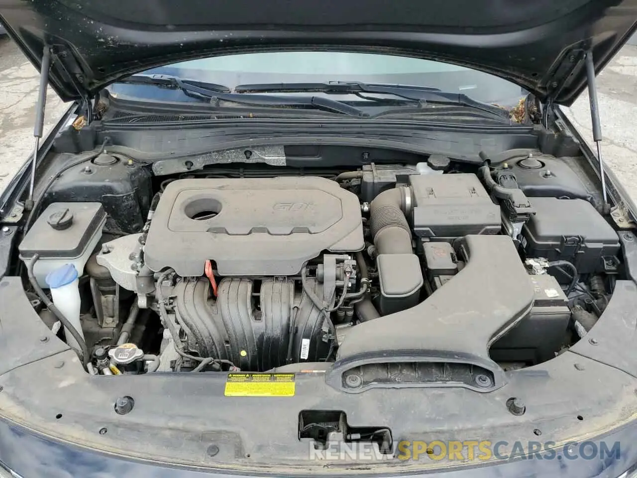 11 Photograph of a damaged car 5XXGT4L35KG375273 KIA OPTIMA 2019