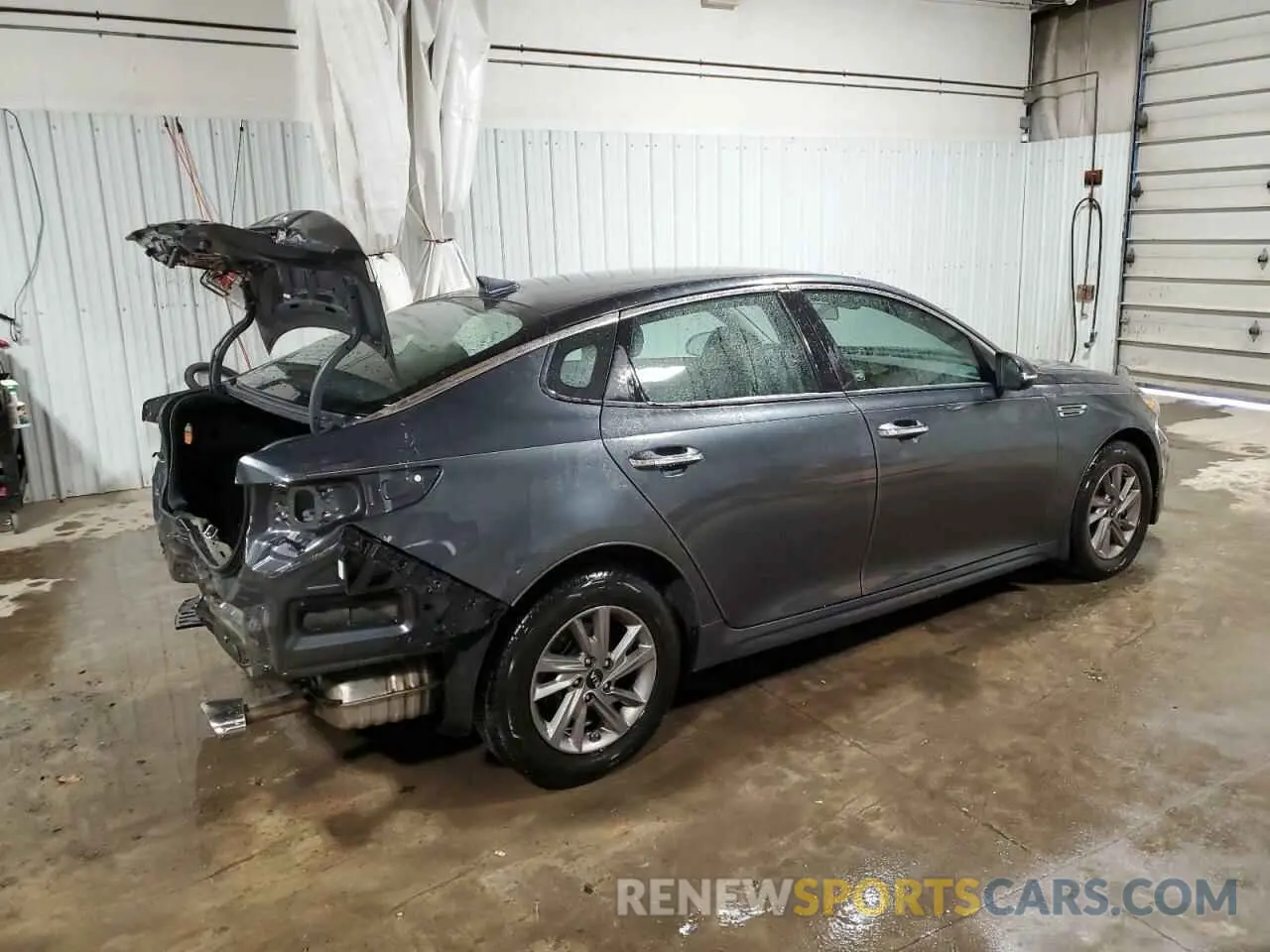 3 Photograph of a damaged car 5XXGT4L35KG377685 KIA OPTIMA 2019