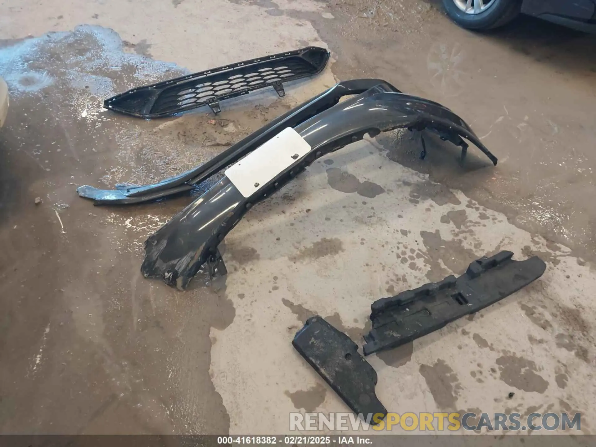 12 Photograph of a damaged car 5XXGT4L36KG279541 KIA OPTIMA 2019
