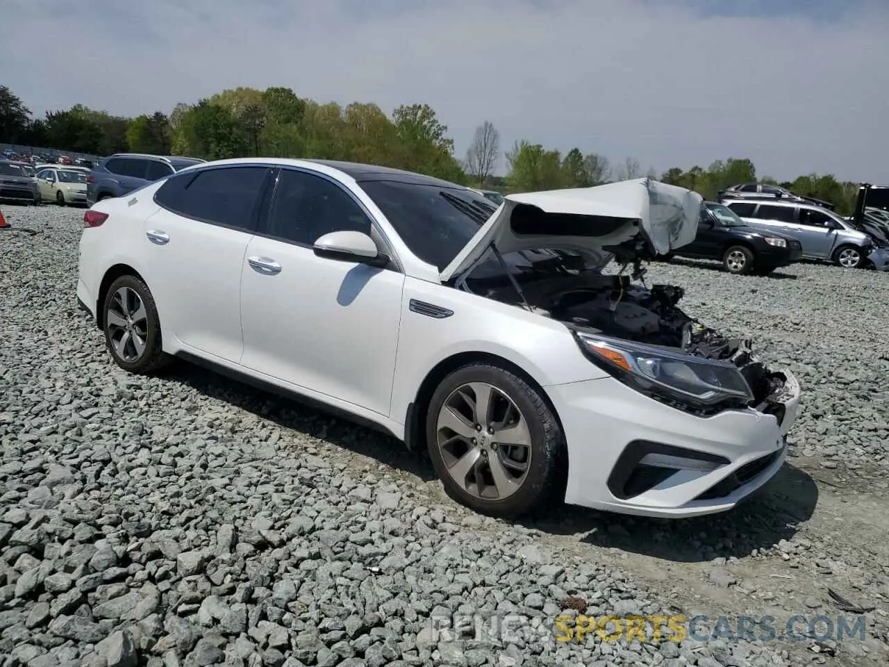 4 Photograph of a damaged car 5XXGT4L36KG290989 KIA OPTIMA 2019