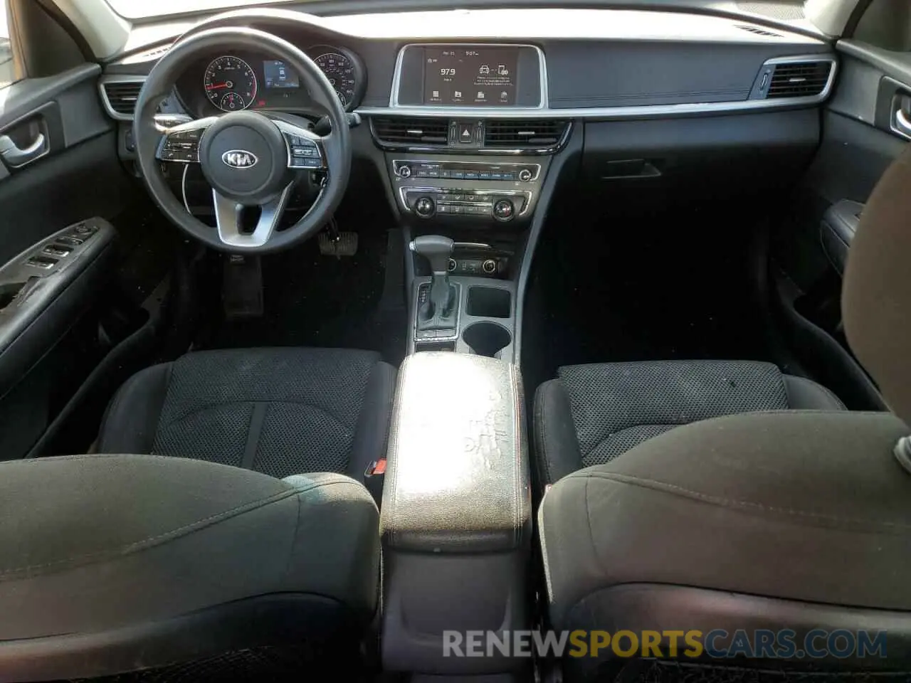 8 Photograph of a damaged car 5XXGT4L36KG291673 KIA OPTIMA 2019