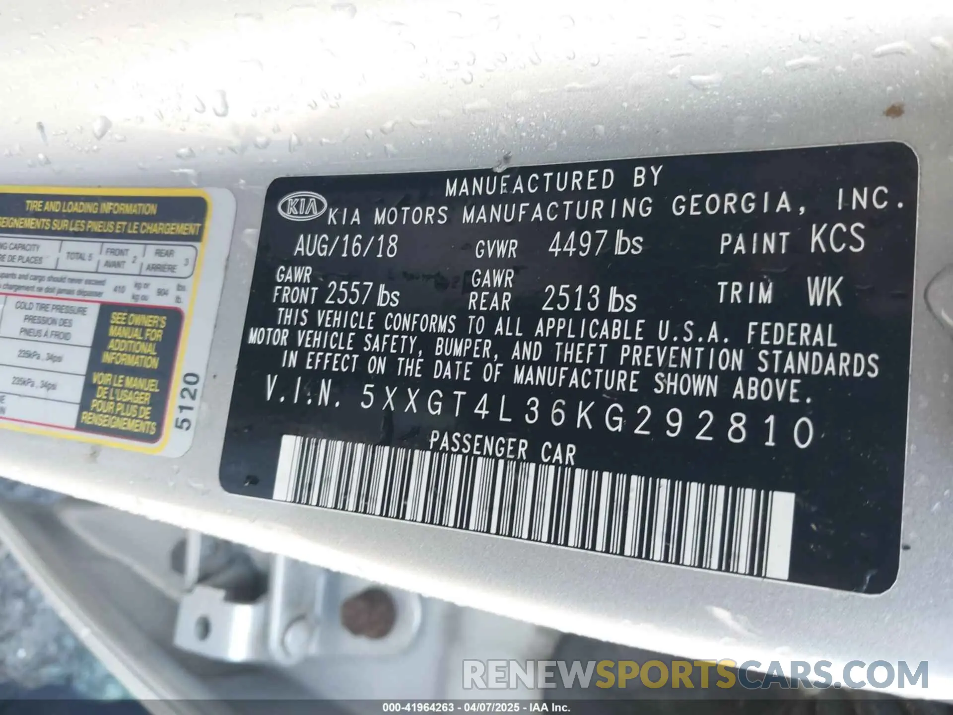 9 Photograph of a damaged car 5XXGT4L36KG292810 KIA OPTIMA 2019