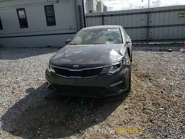 11 Photograph of a damaged car 5XXGT4L36KG306754 KIA OPTIMA 2019
