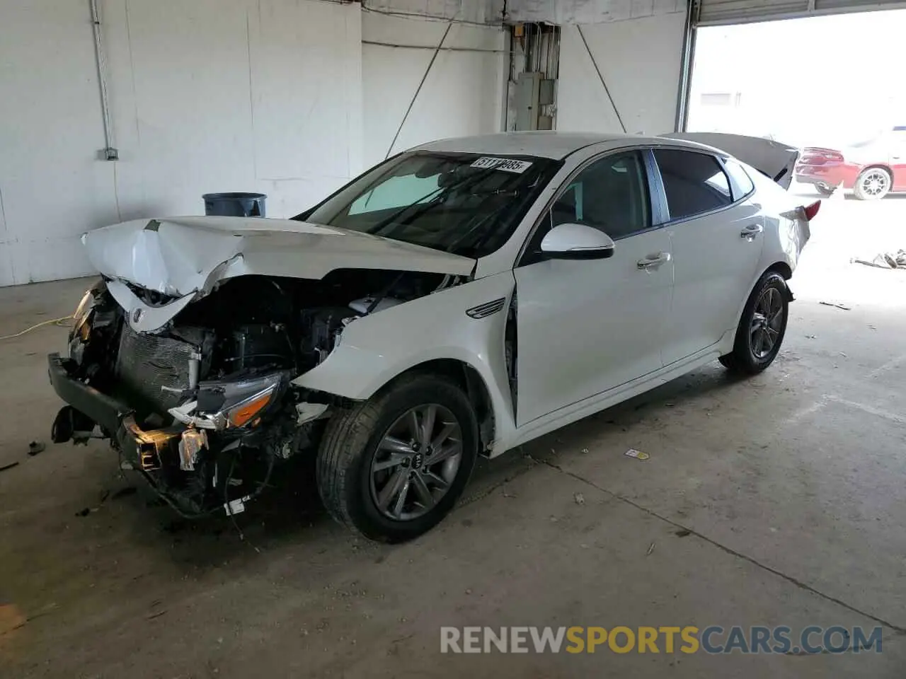 1 Photograph of a damaged car 5XXGT4L36KG310707 KIA OPTIMA 2019