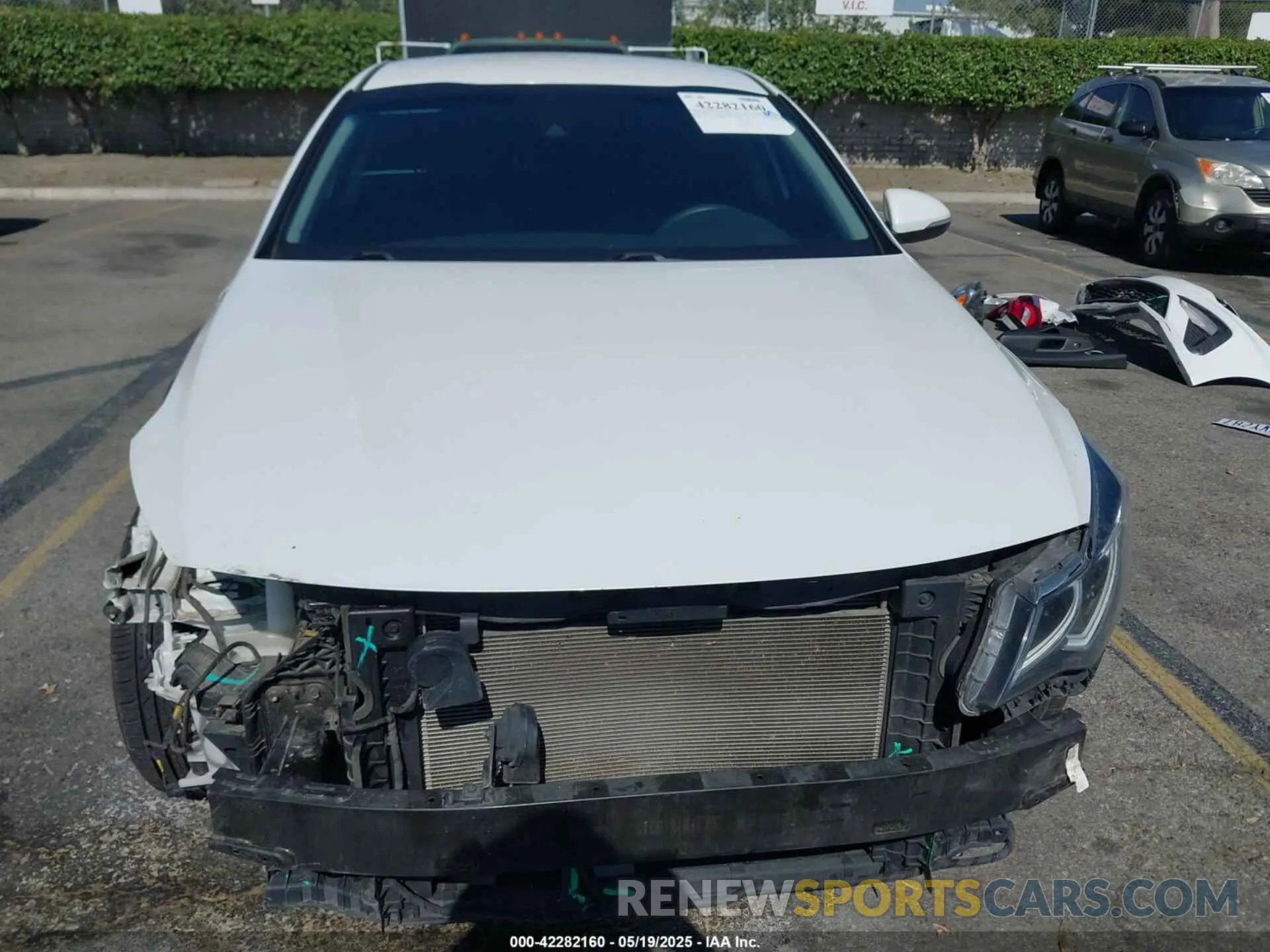 13 Photograph of a damaged car 5XXGT4L36KG313302 KIA OPTIMA 2019