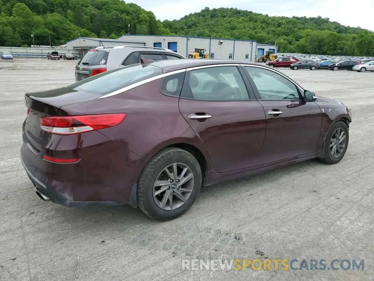 3 Photograph of a damaged car 5XXGT4L36KG320377 KIA OPTIMA 2019