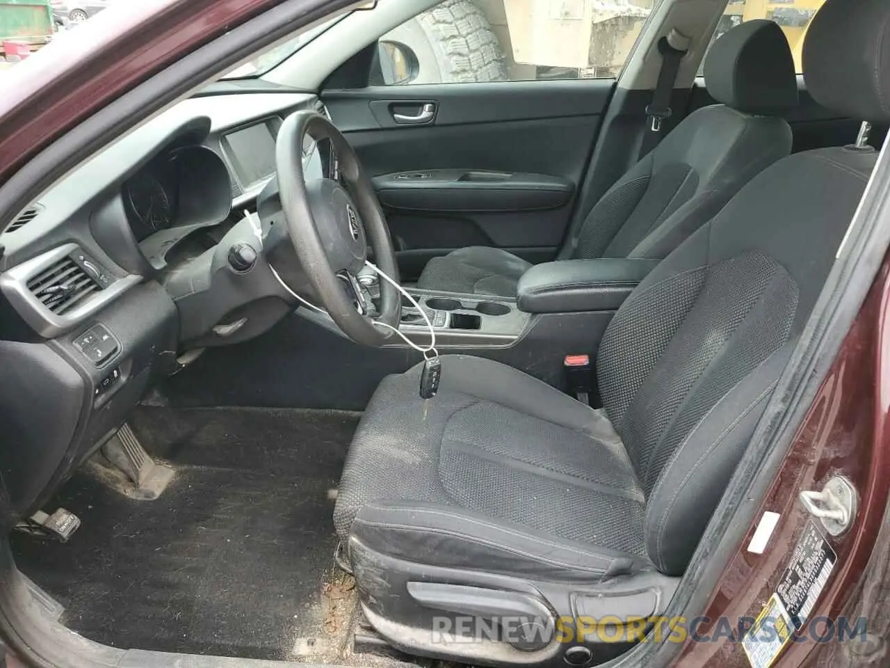 7 Photograph of a damaged car 5XXGT4L36KG320377 KIA OPTIMA 2019