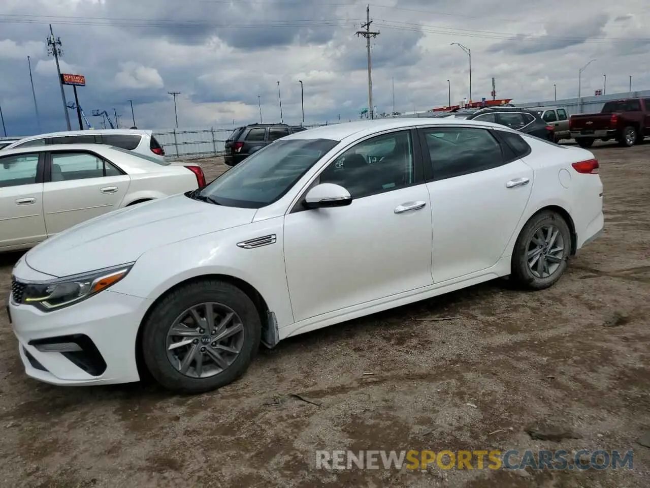 1 Photograph of a damaged car 5XXGT4L36KG326227 KIA OPTIMA 2019
