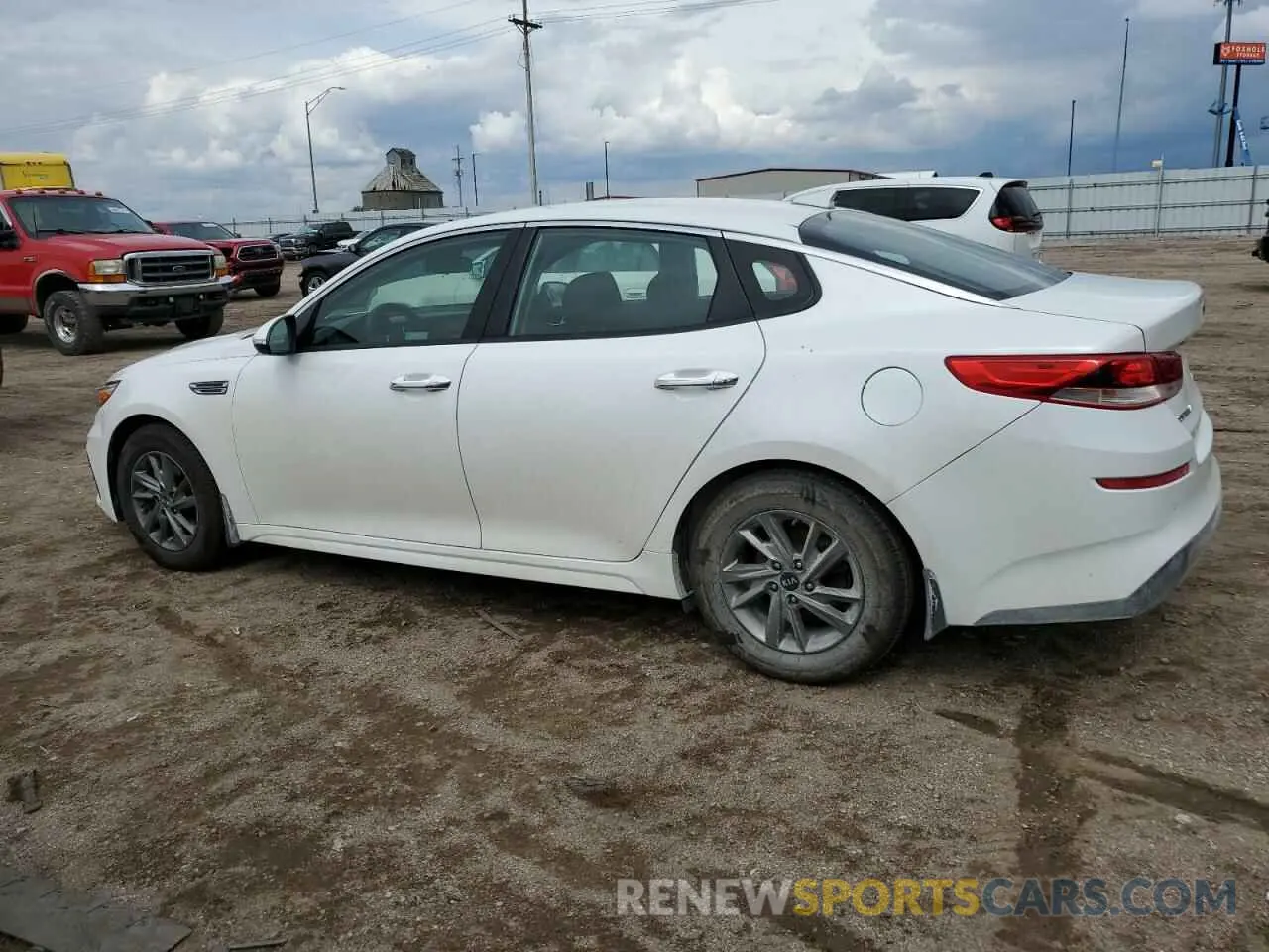 2 Photograph of a damaged car 5XXGT4L36KG326227 KIA OPTIMA 2019