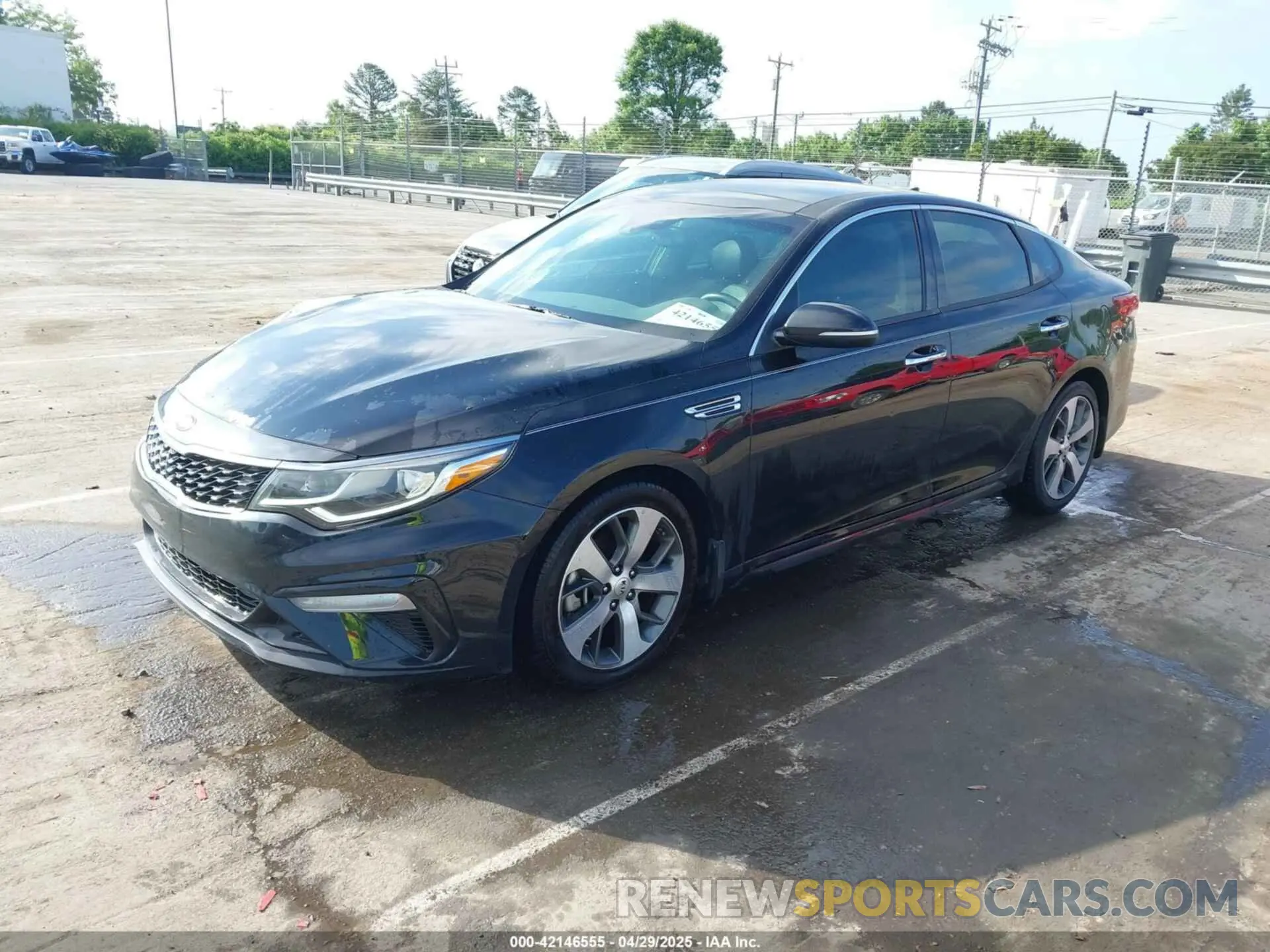 2 Photograph of a damaged car 5XXGT4L36KG335090 KIA OPTIMA 2019