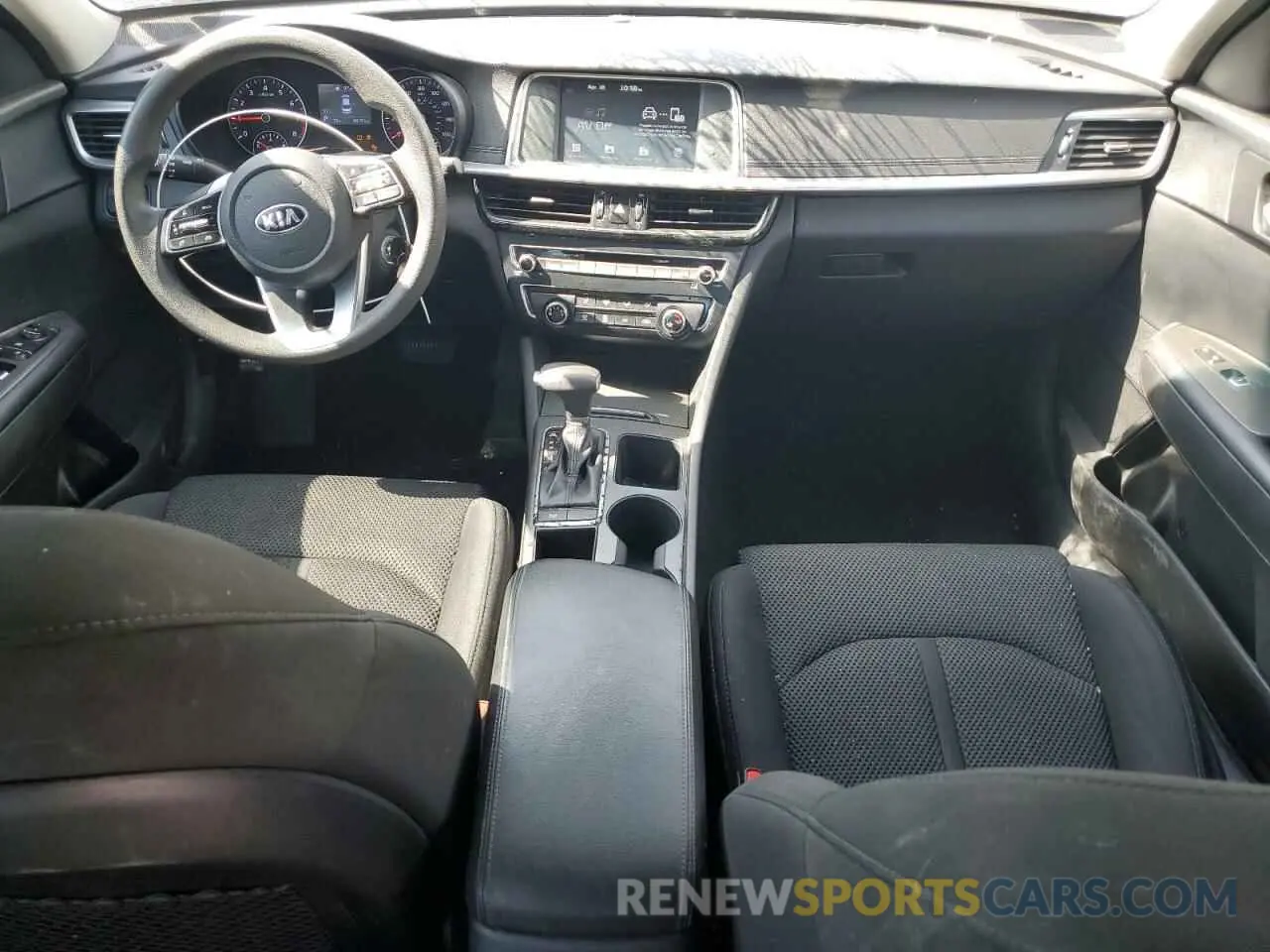 8 Photograph of a damaged car 5XXGT4L36KG335607 KIA OPTIMA 2019