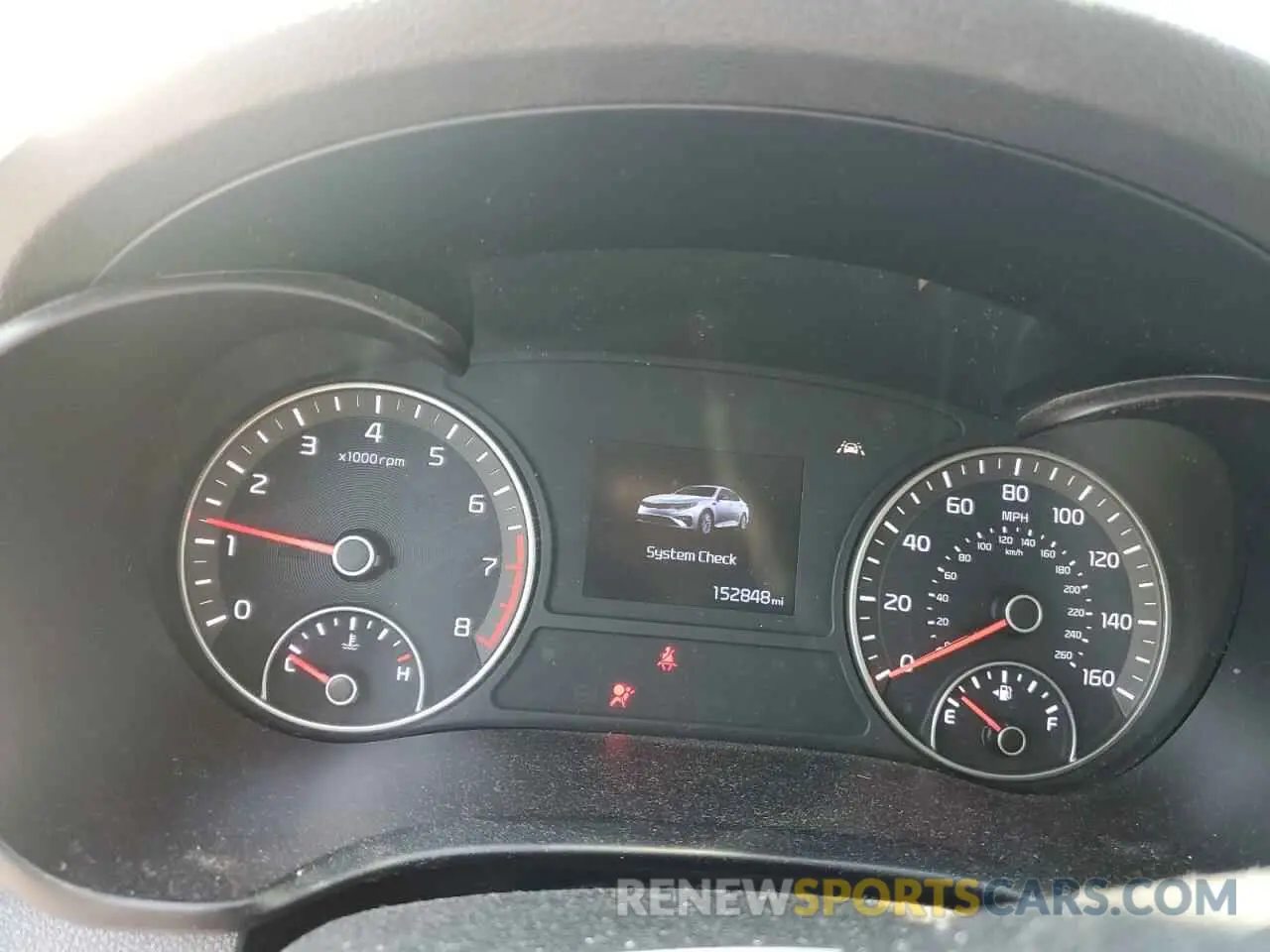 9 Photograph of a damaged car 5XXGT4L36KG336918 KIA OPTIMA 2019
