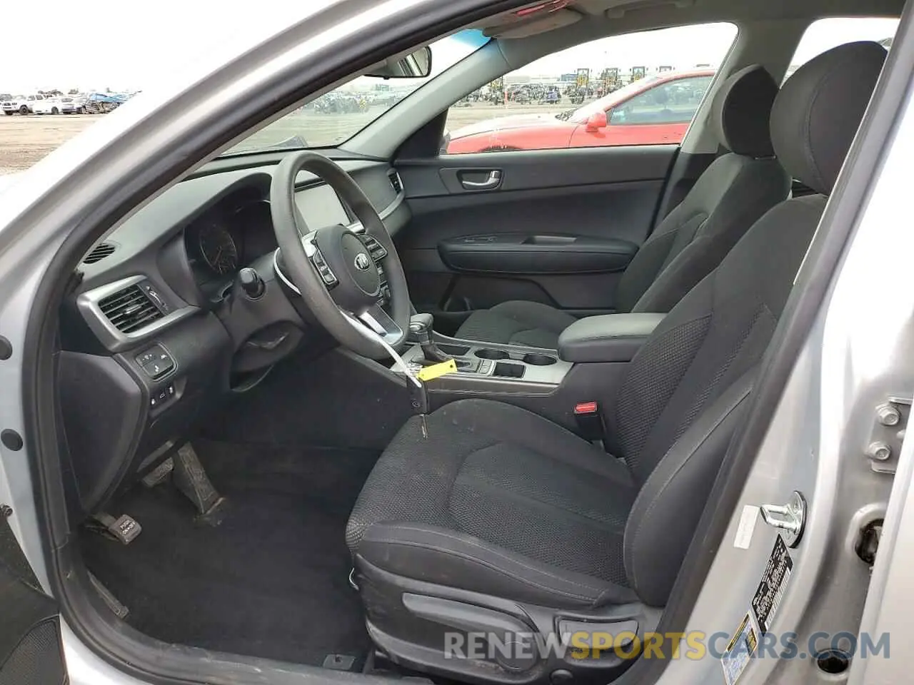 7 Photograph of a damaged car 5XXGT4L36KG338216 KIA OPTIMA 2019