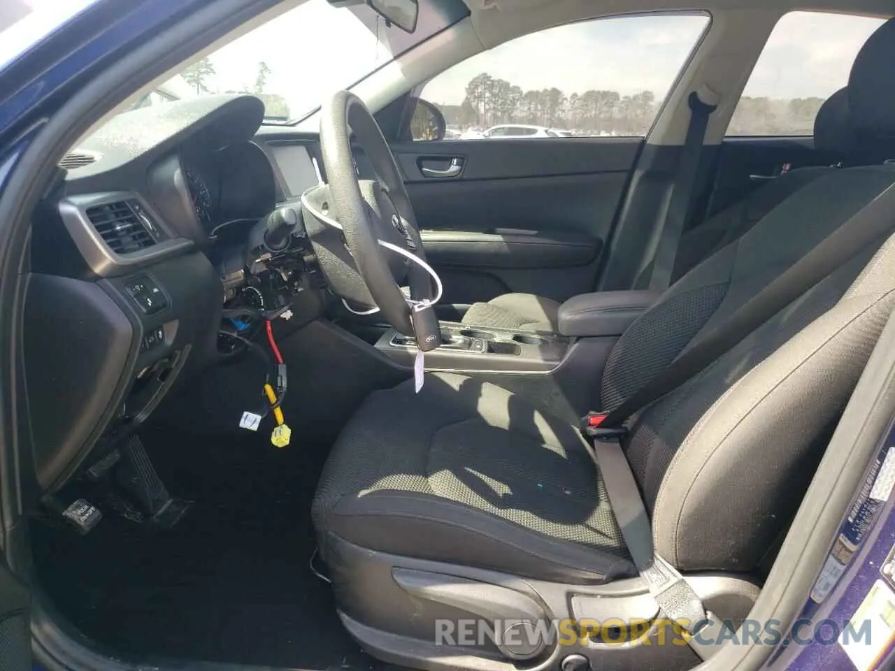 7 Photograph of a damaged car 5XXGT4L36KG344808 KIA OPTIMA 2019