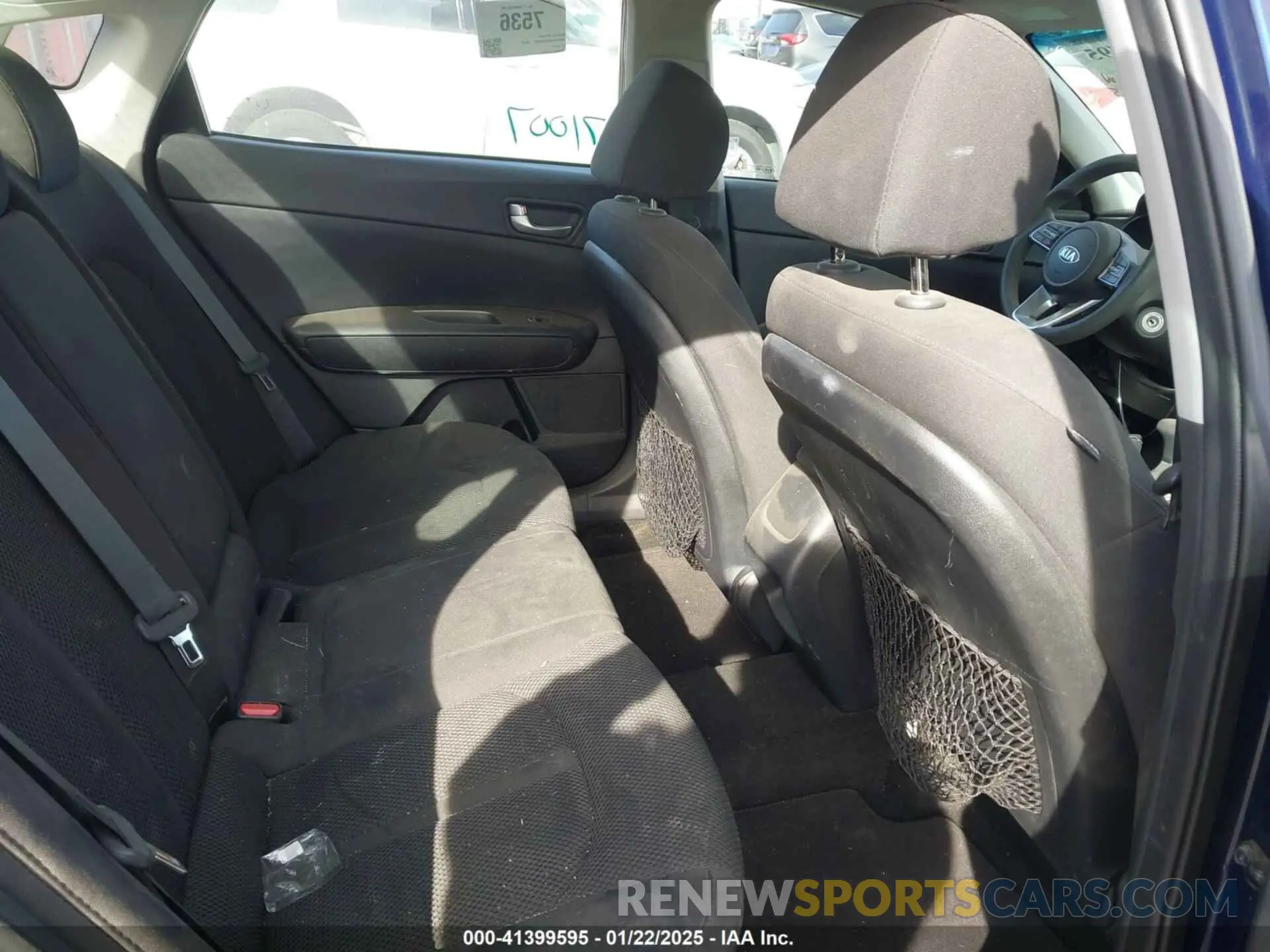 8 Photograph of a damaged car 5XXGT4L36KG344839 KIA OPTIMA 2019