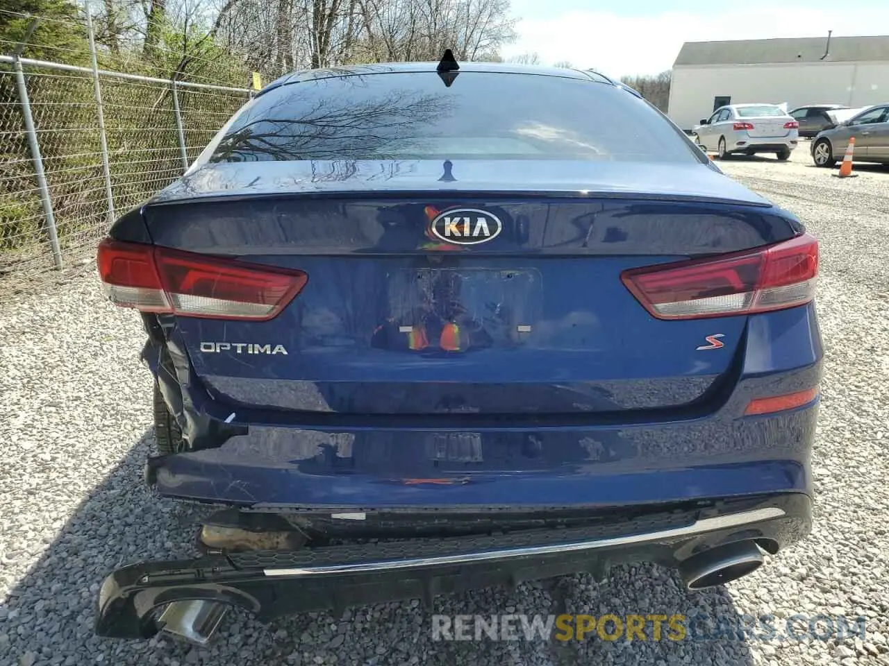 6 Photograph of a damaged car 5XXGT4L36KG358966 KIA OPTIMA 2019