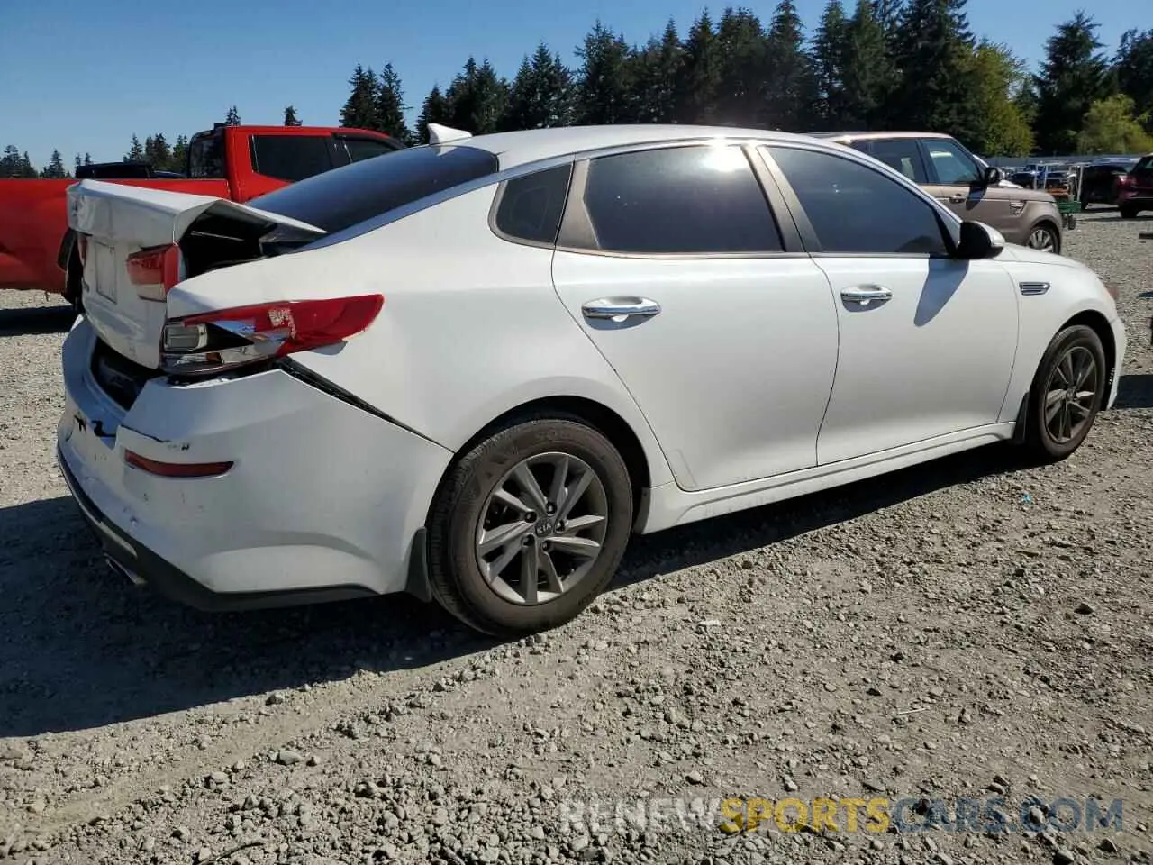 3 Photograph of a damaged car 5XXGT4L36KG362239 KIA OPTIMA 2019