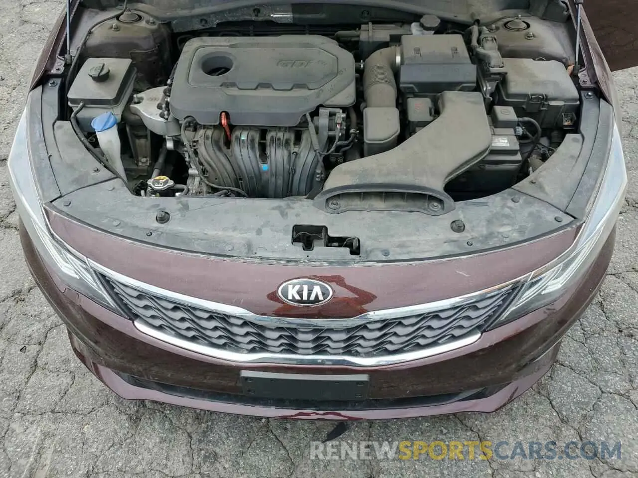 11 Photograph of a damaged car 5XXGT4L36KG367604 KIA OPTIMA 2019