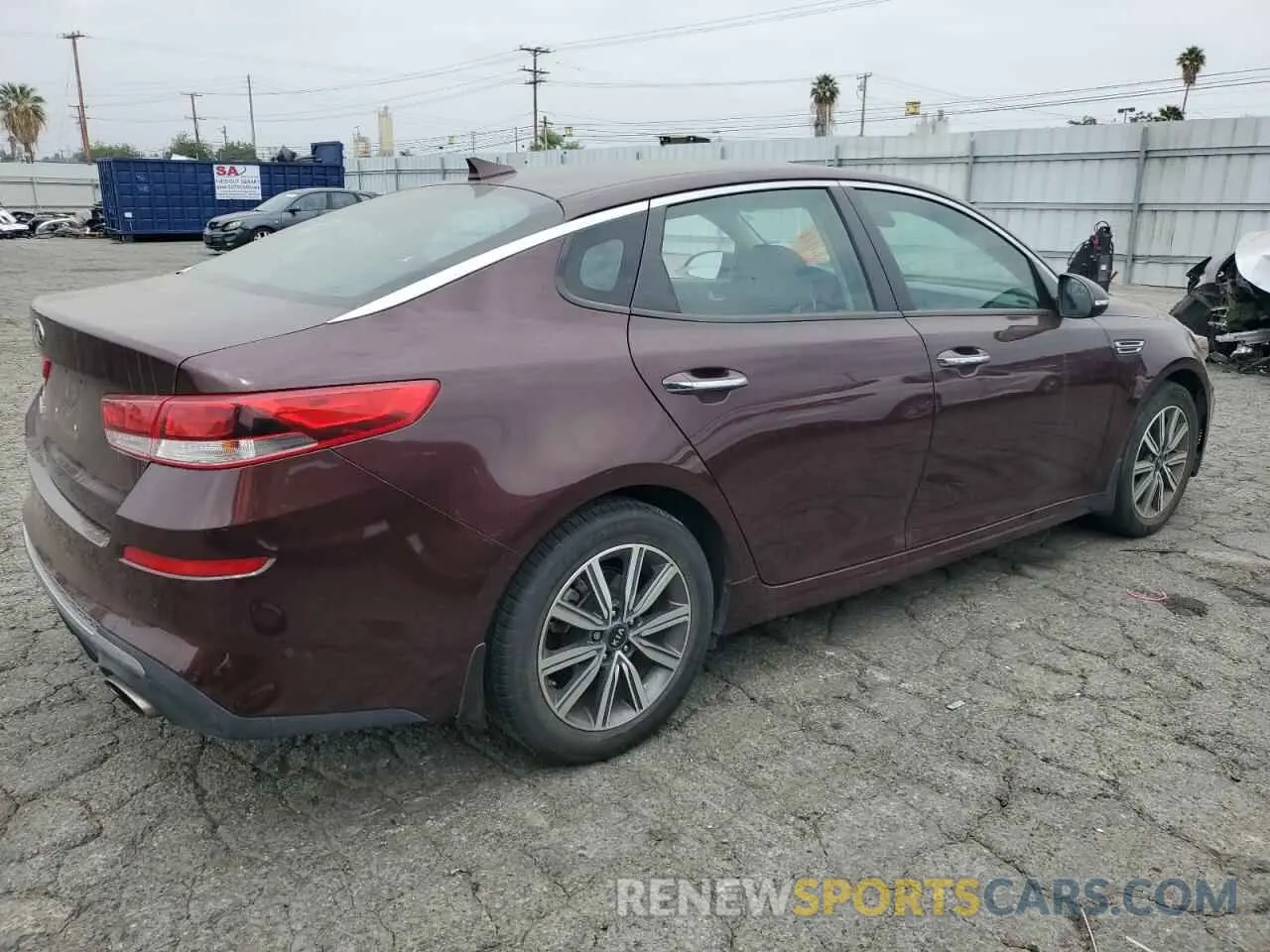 3 Photograph of a damaged car 5XXGT4L36KG367604 KIA OPTIMA 2019