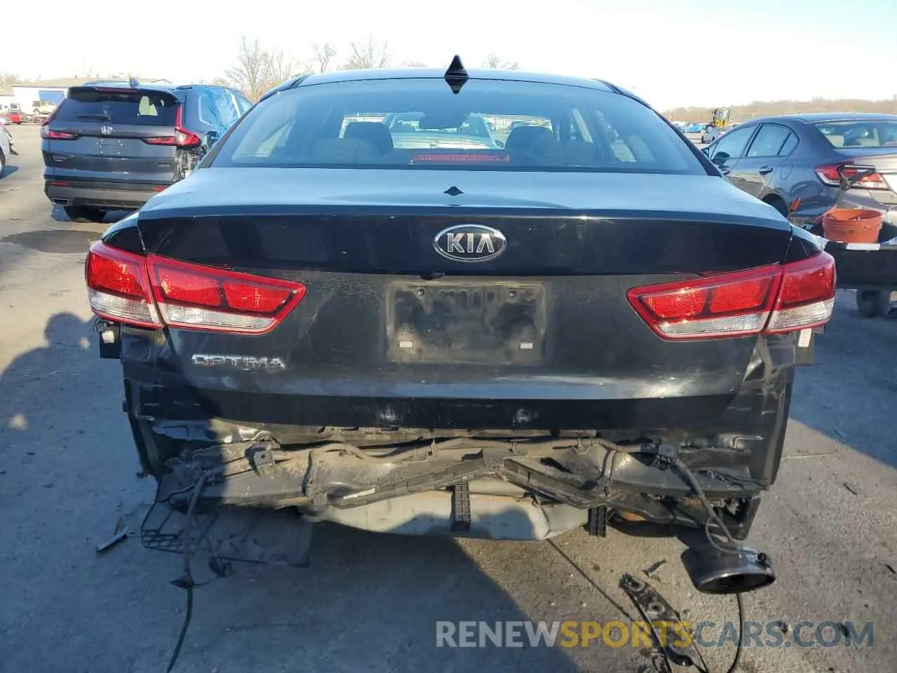 6 Photograph of a damaged car 5XXGT4L36KG369742 KIA OPTIMA 2019
