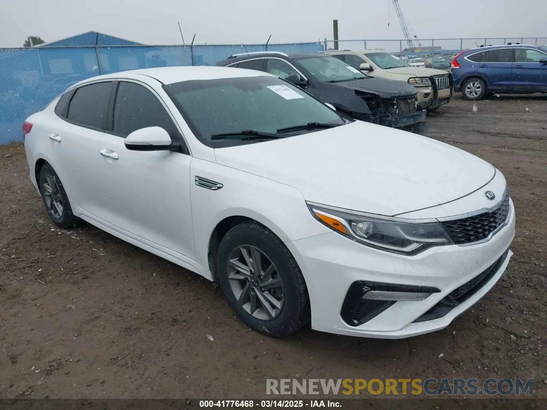 1 Photograph of a damaged car 5XXGT4L36KG371992 KIA OPTIMA 2019