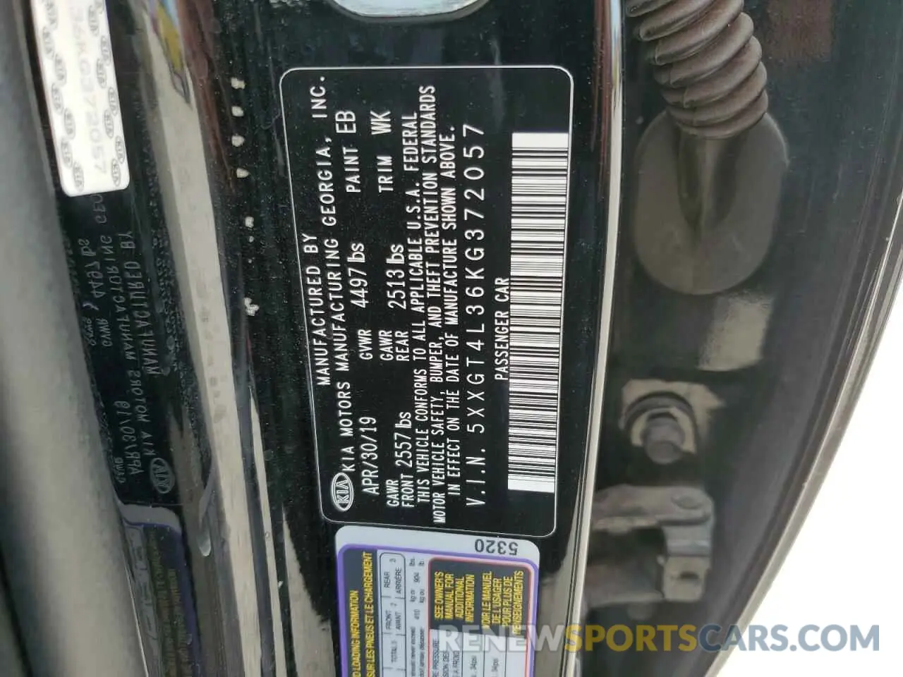 12 Photograph of a damaged car 5XXGT4L36KG372057 KIA OPTIMA 2019