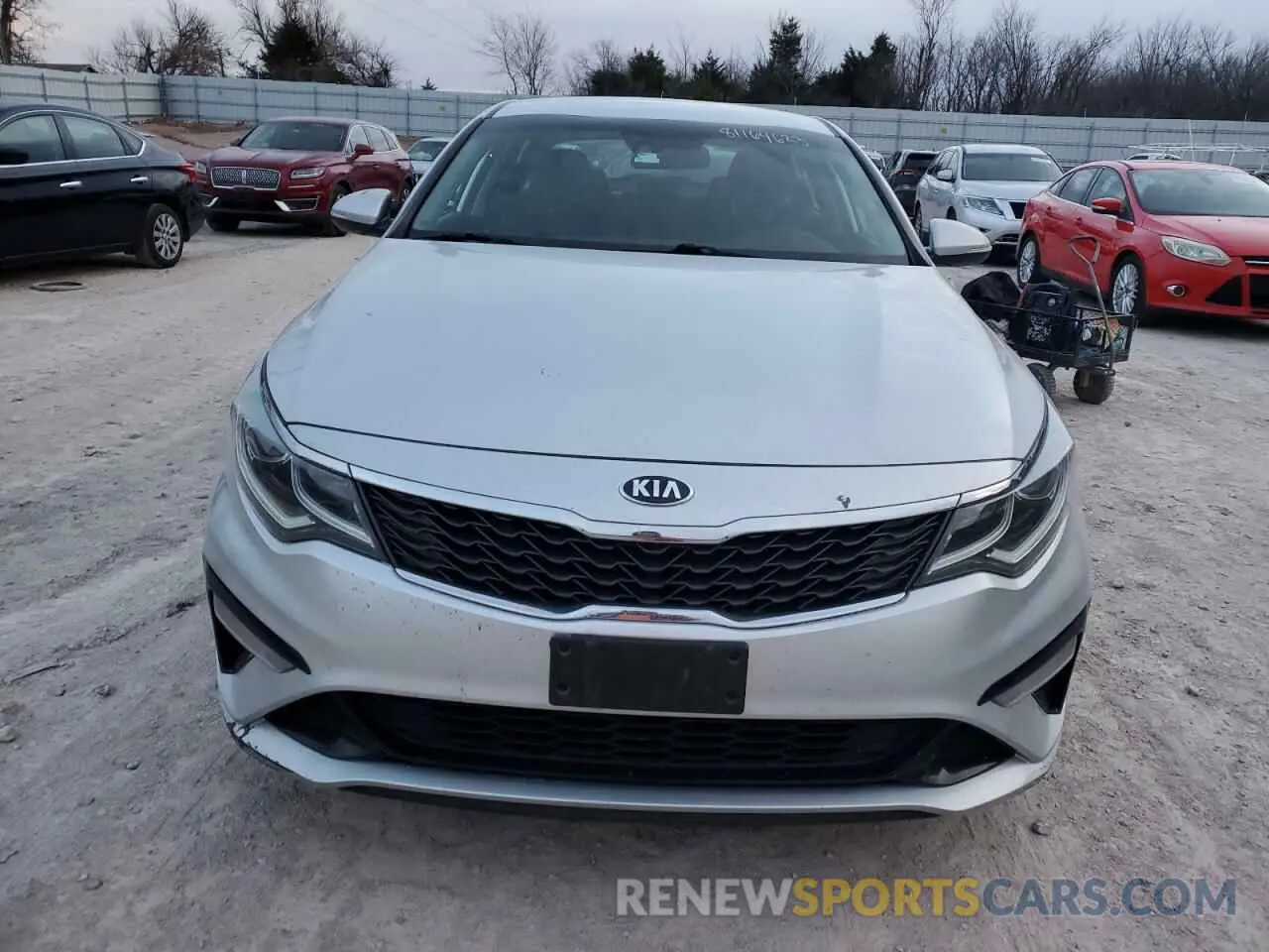 5 Photograph of a damaged car 5XXGT4L36KG376755 KIA OPTIMA 2019