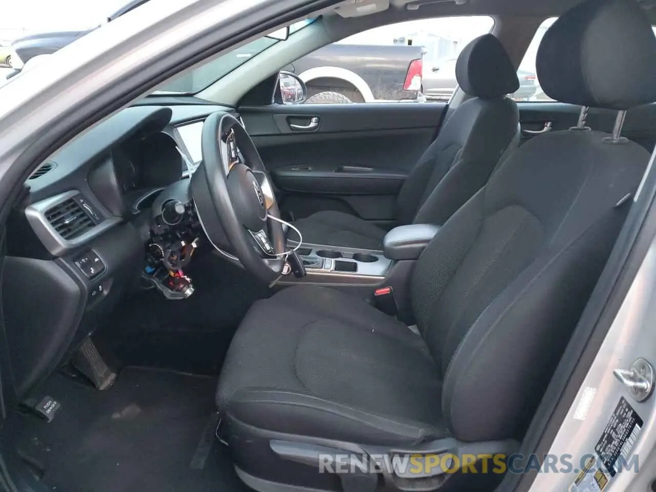 7 Photograph of a damaged car 5XXGT4L36KG376755 KIA OPTIMA 2019