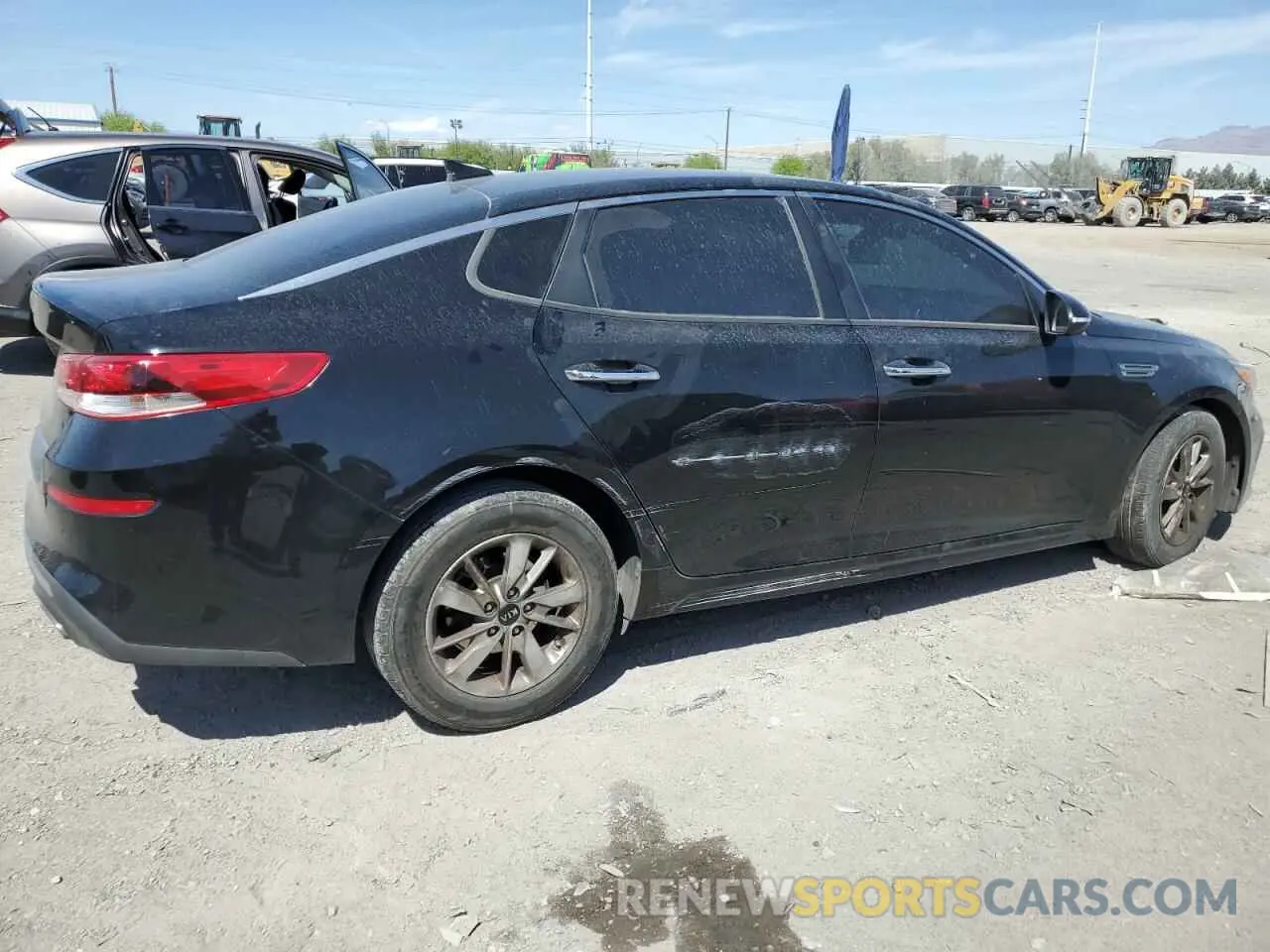 3 Photograph of a damaged car 5XXGT4L37KG275160 KIA OPTIMA 2019