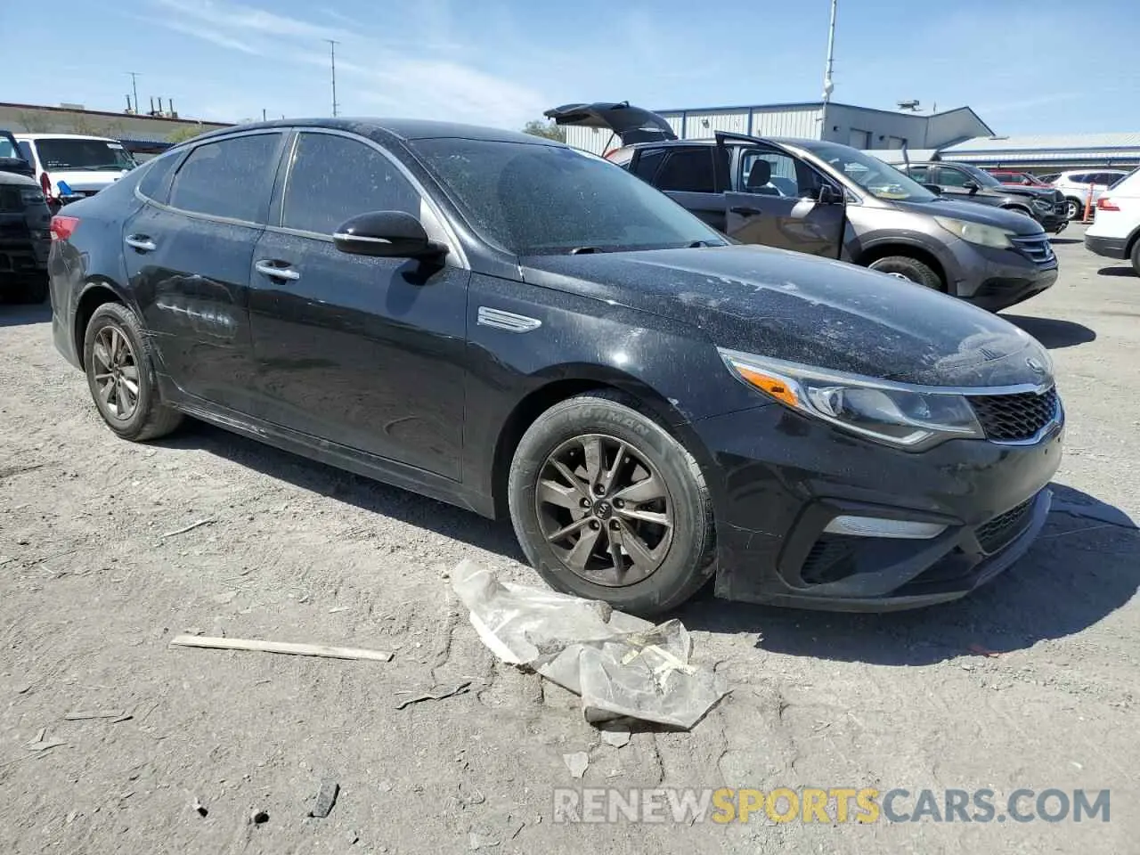 4 Photograph of a damaged car 5XXGT4L37KG275160 KIA OPTIMA 2019