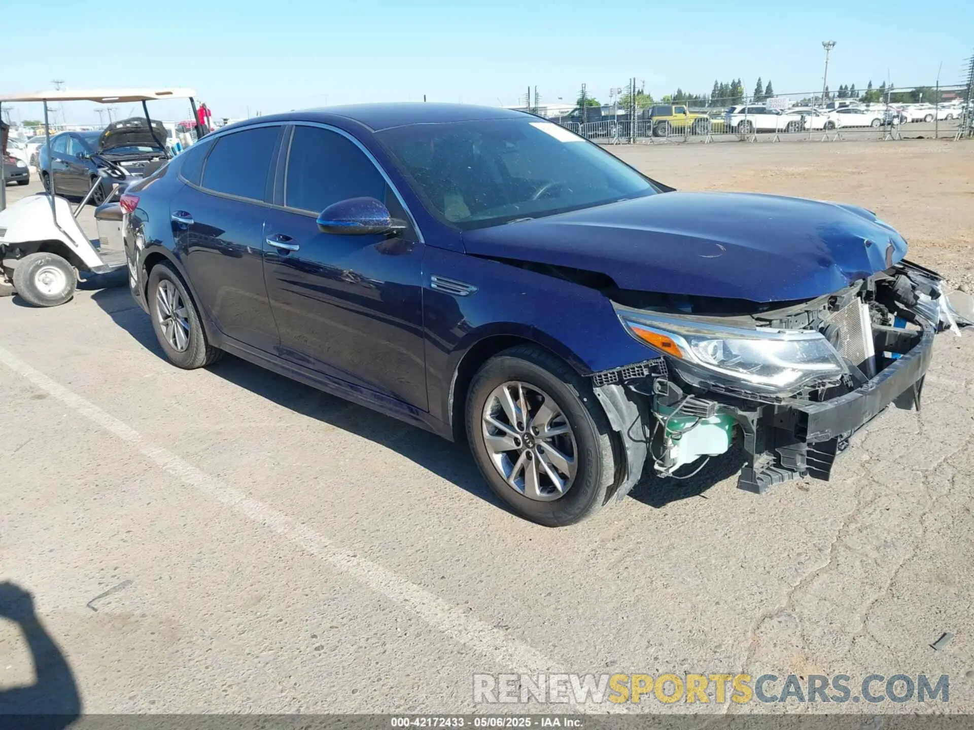 1 Photograph of a damaged car 5XXGT4L37KG277717 KIA OPTIMA 2019