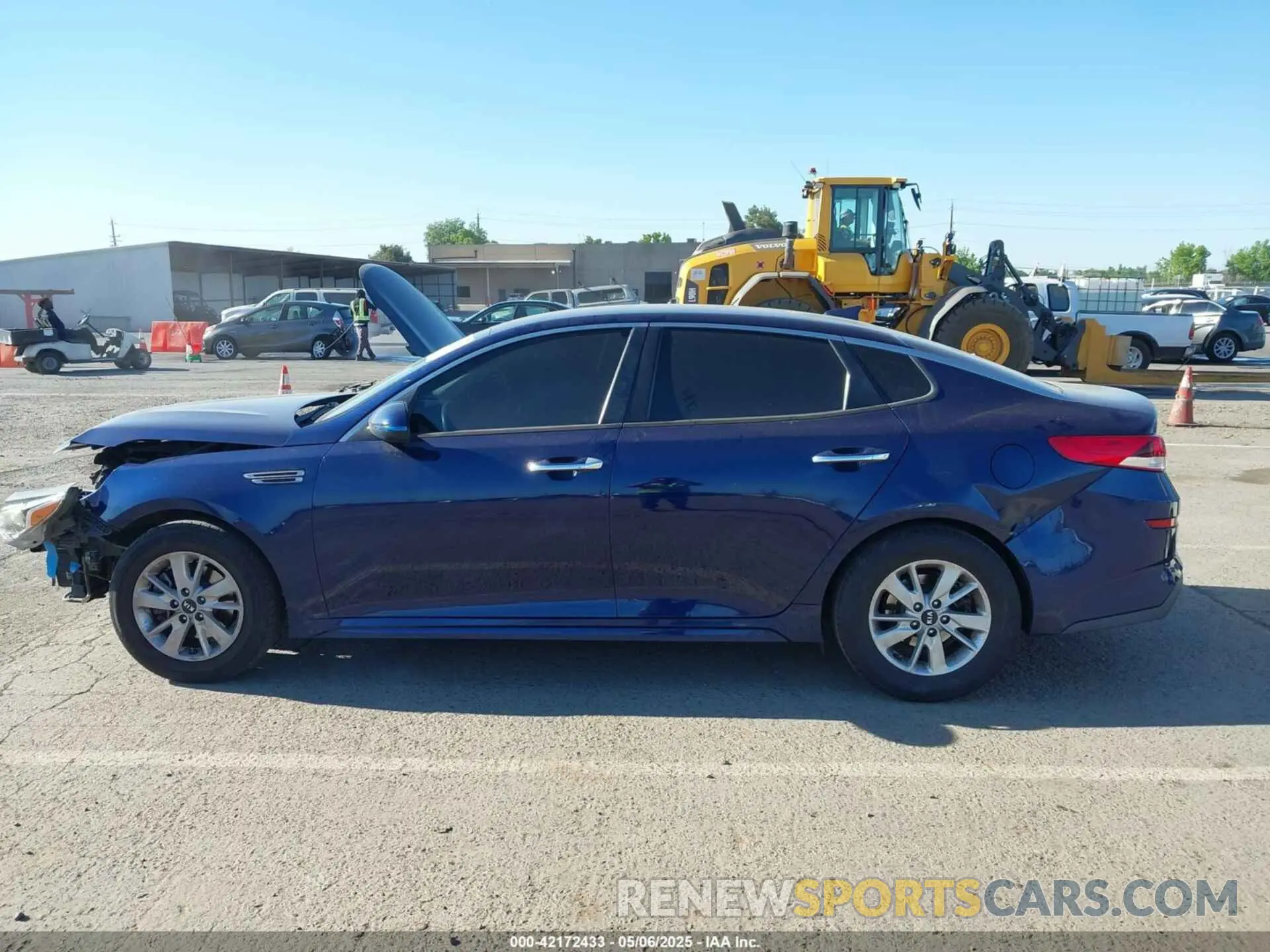 13 Photograph of a damaged car 5XXGT4L37KG277717 KIA OPTIMA 2019